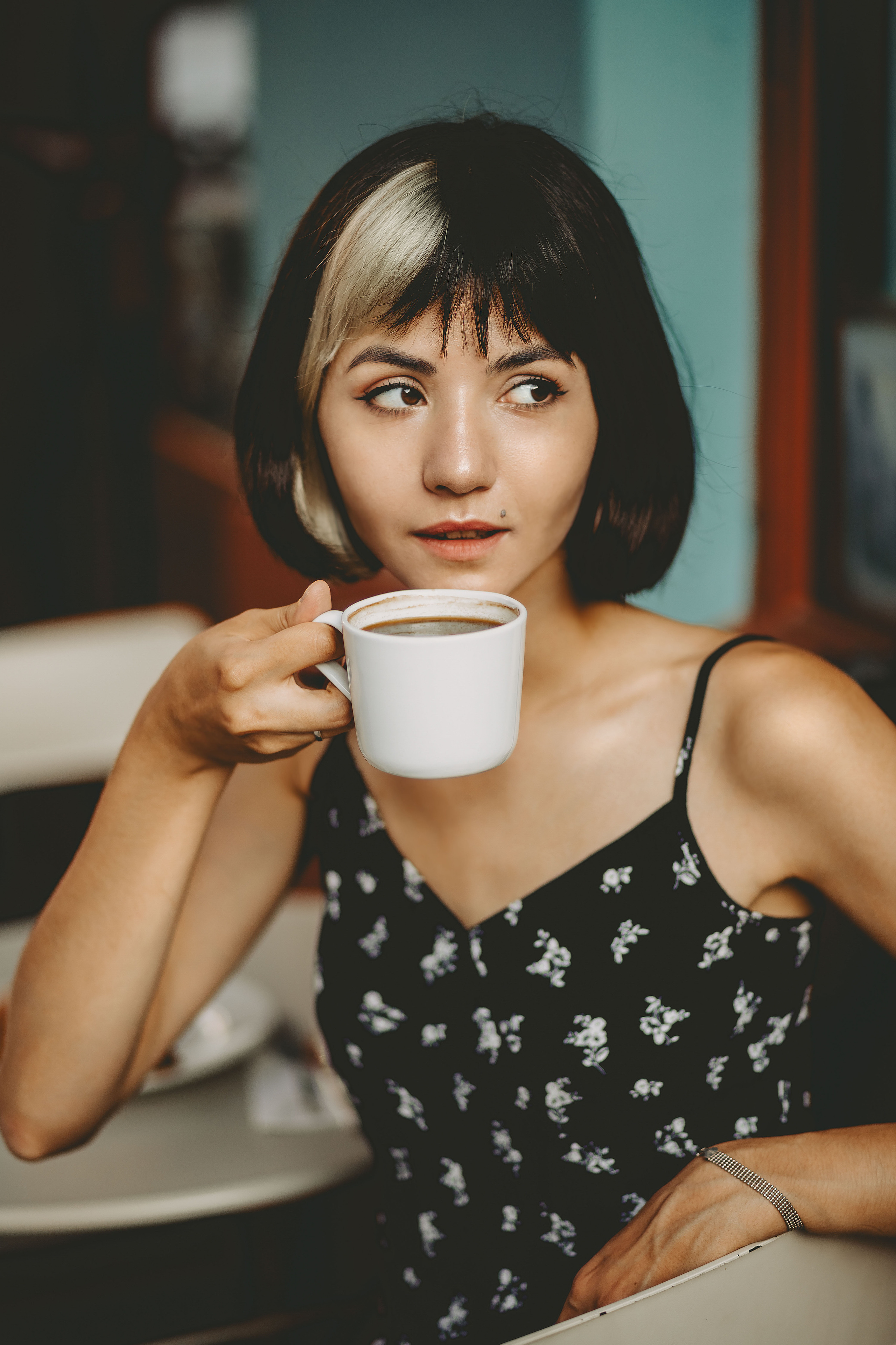 Фотосессия во французском стиле в кафе. Photographer Serbia, Novi Sad and Belgrade