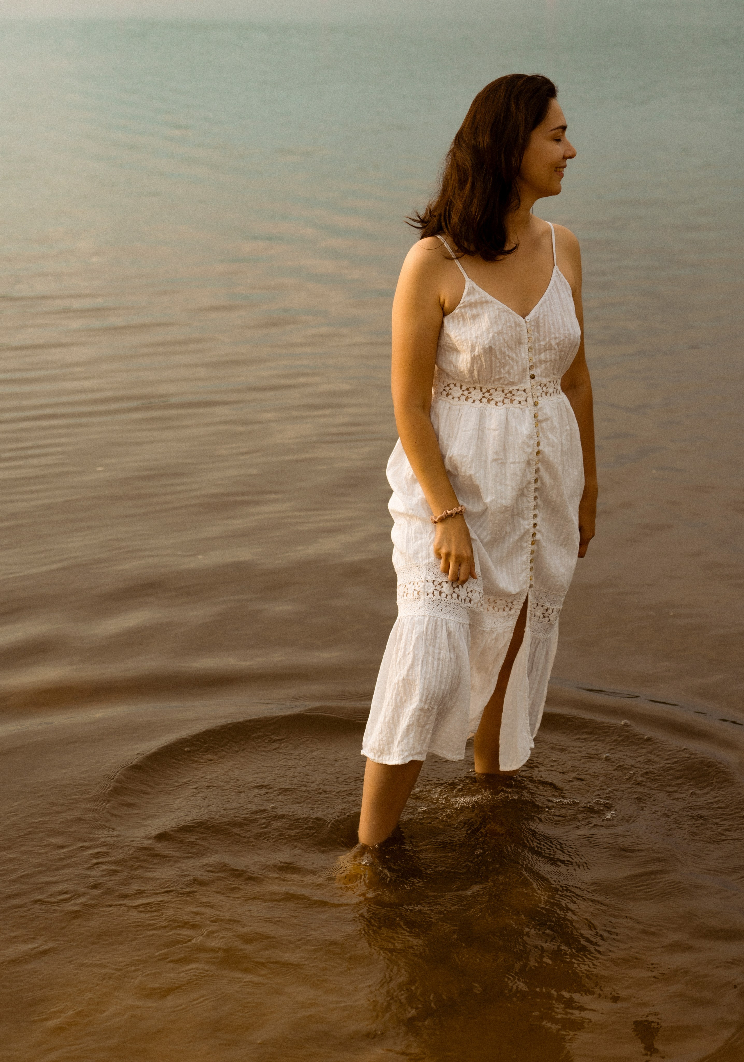 Семейная фотосессия для мамы с дочкой в Санкт-Петербурге на озере. Светлана Гопанюк. Портретный фотограф. Санкт-Петербург. СПб