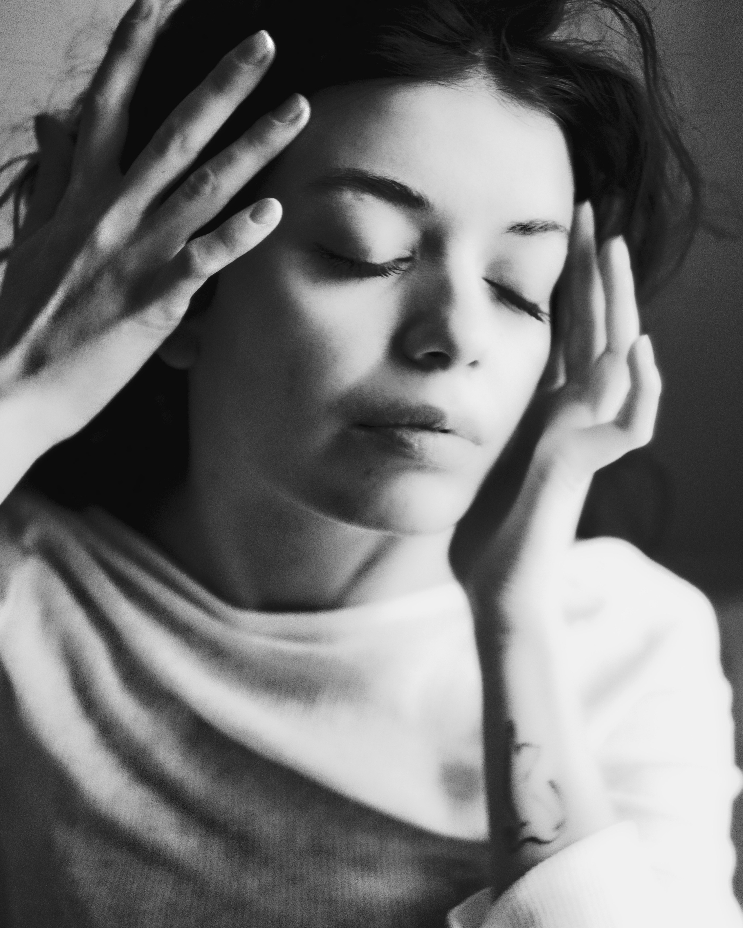 Фотосессия. Женский портрет. Черно-белая кино-эстетика