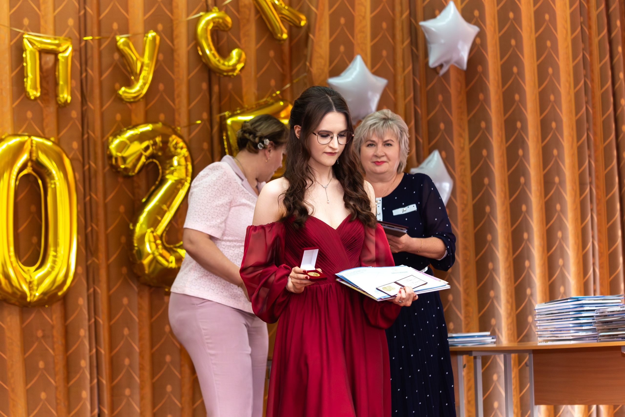 Вручение дипломов 2025 9 ШКОЛА МЦЕНСК. ТВОЙ АЛЬБОМ / ТВОИ ПРАВИЛА