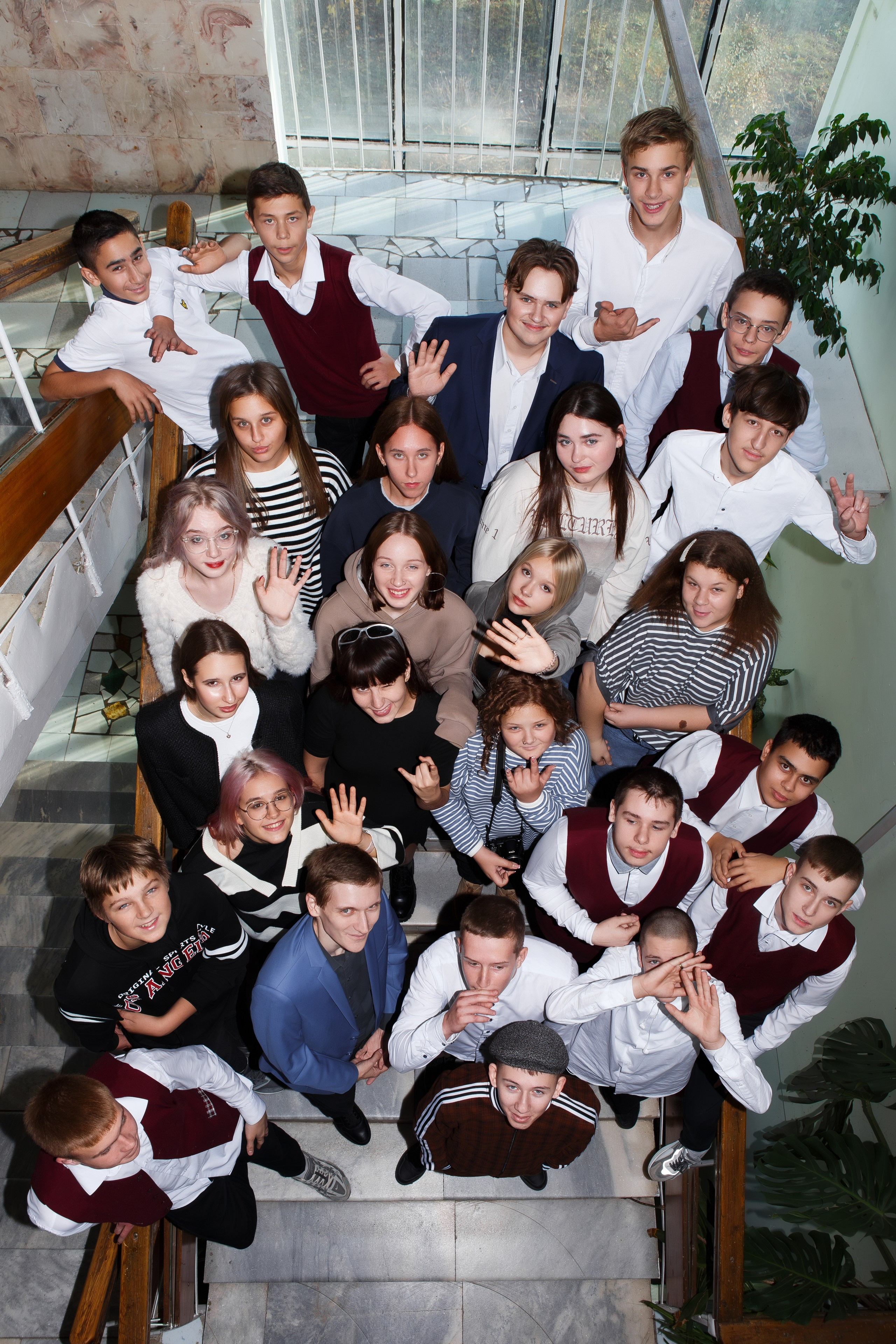 ФОТОСЕССИЯ ДЛЯ 9 КЛАССА «ГИМНАЗИЯ». ТВОЙ АЛЬБОМ / ТВОИ ПРАВИЛА