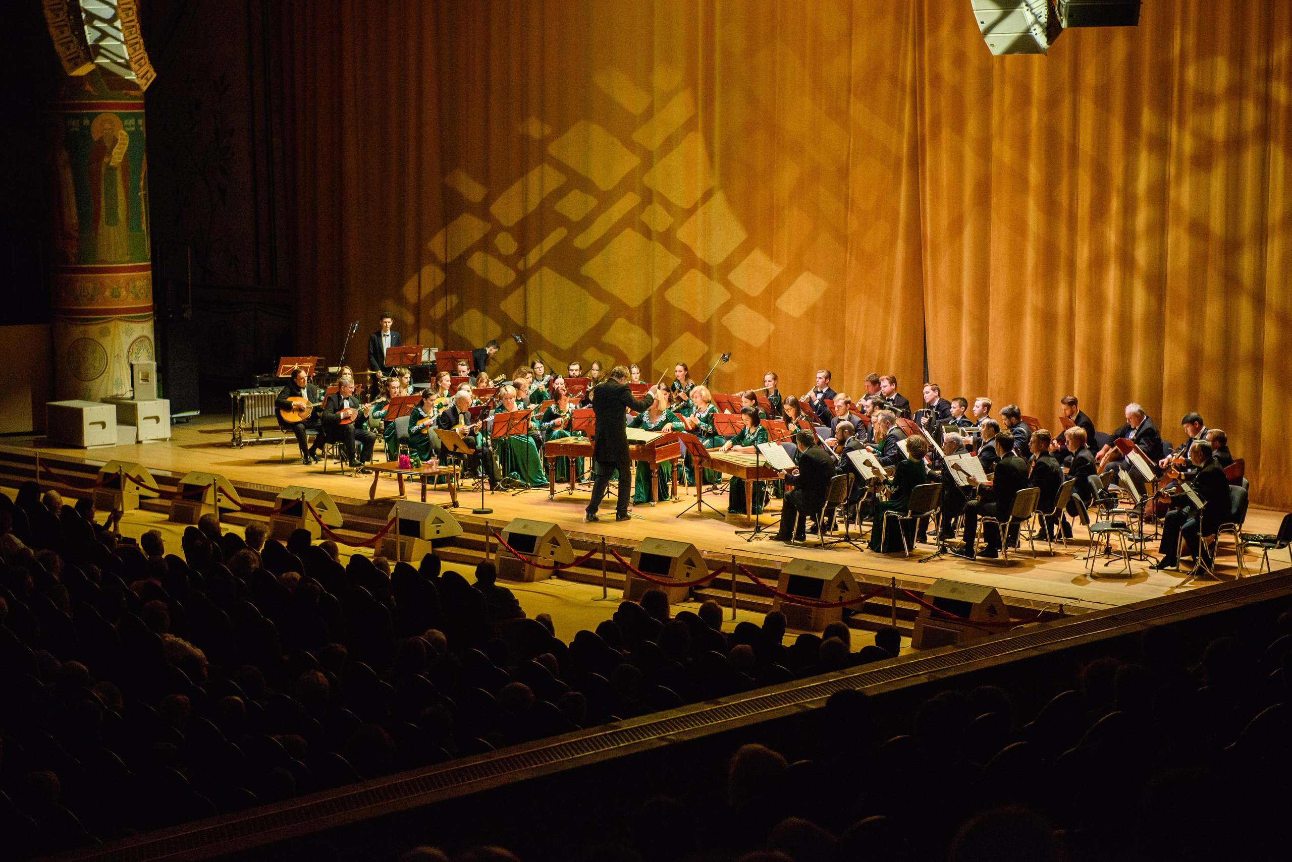 Евгений Дятлов — «Имена на все времена», Зал Церковных Соборов. Бренд-фотограф для экспертов и блогеров в Москве Влада Горбовская