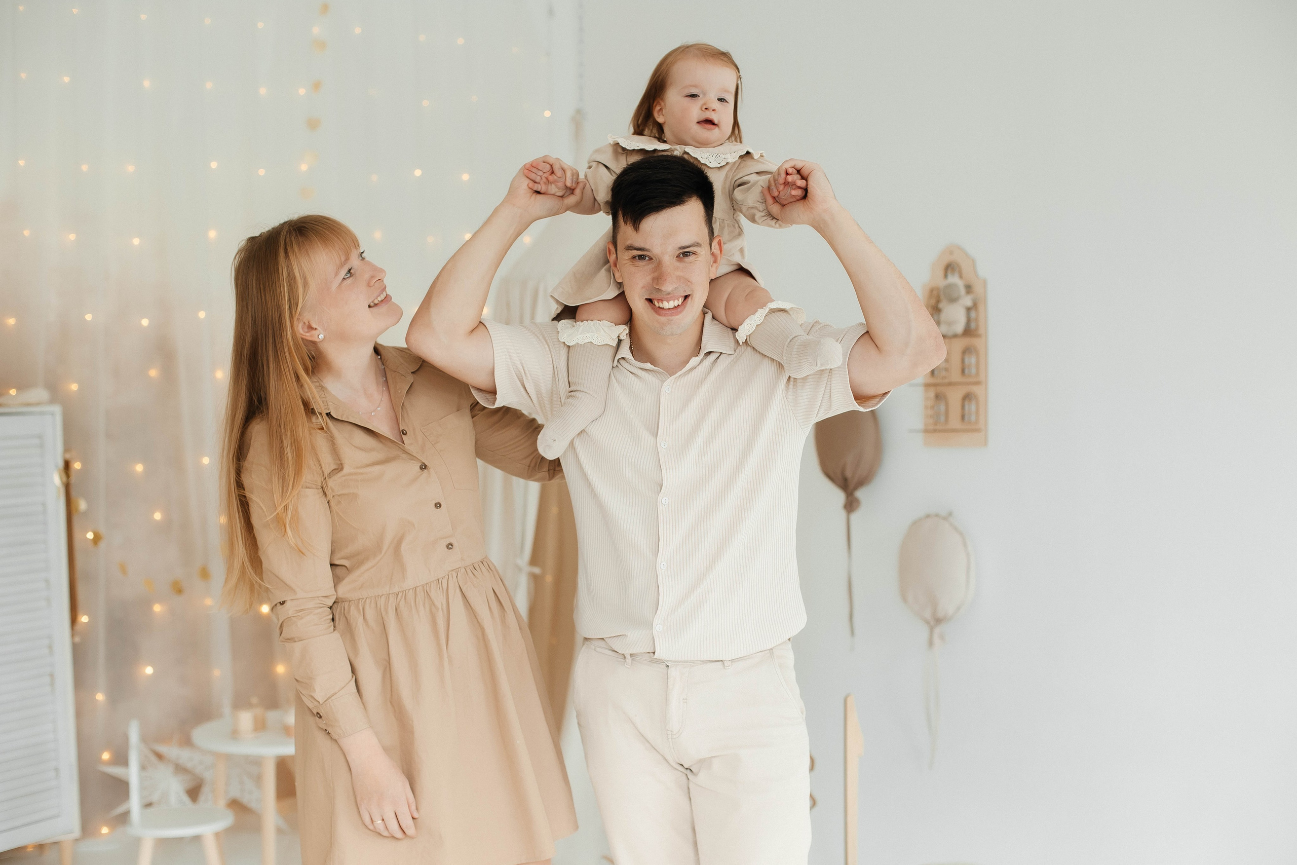 Лиза — 1 годик. «Первый год — первый праздник в кадре!». Виктория Ларина — Портретный профессиональный фотограф в Иркутске