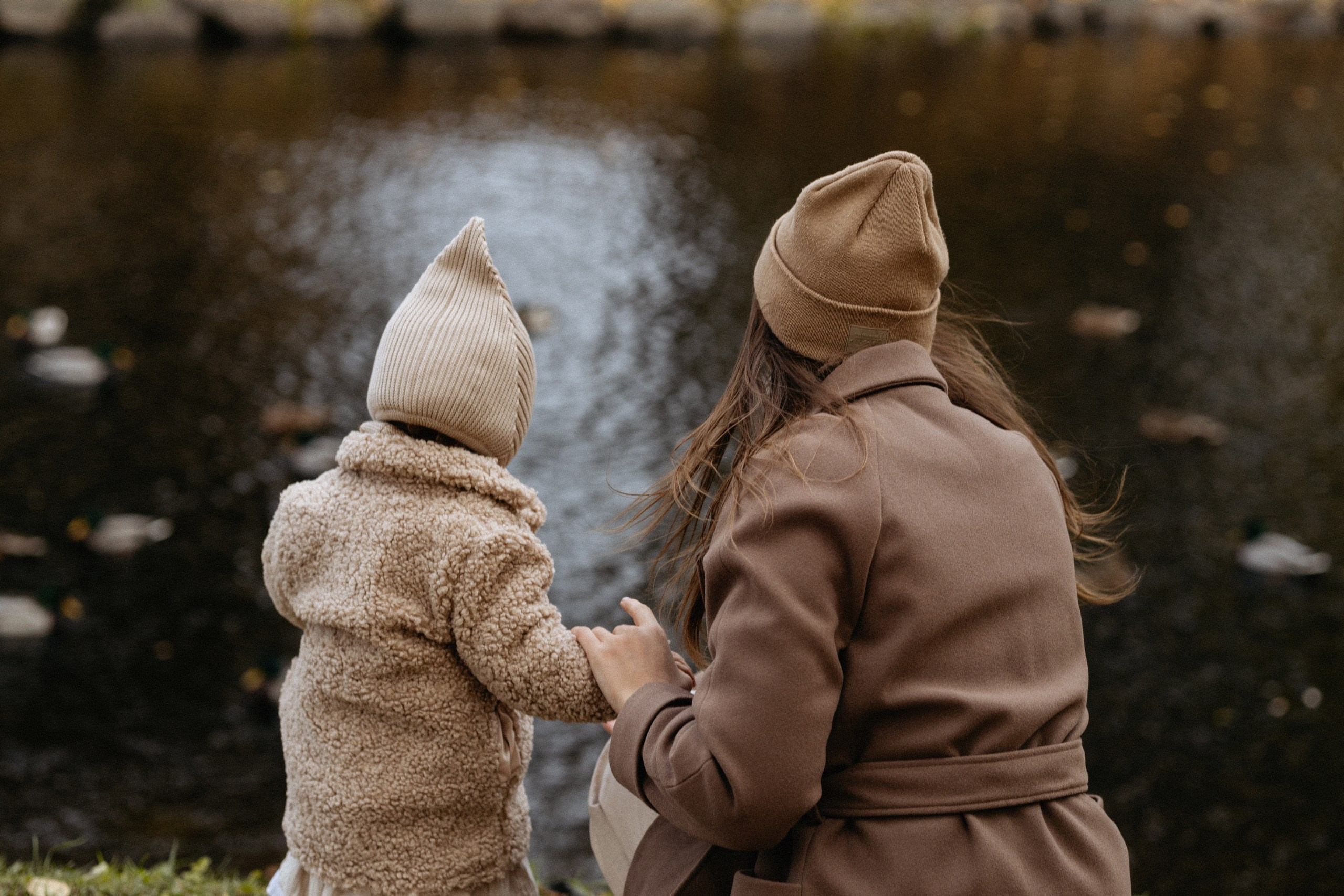Аня и мама 🤍. Вера Пьянцева семейный, свадебный и парный фотограф в Санкт-Петербурге