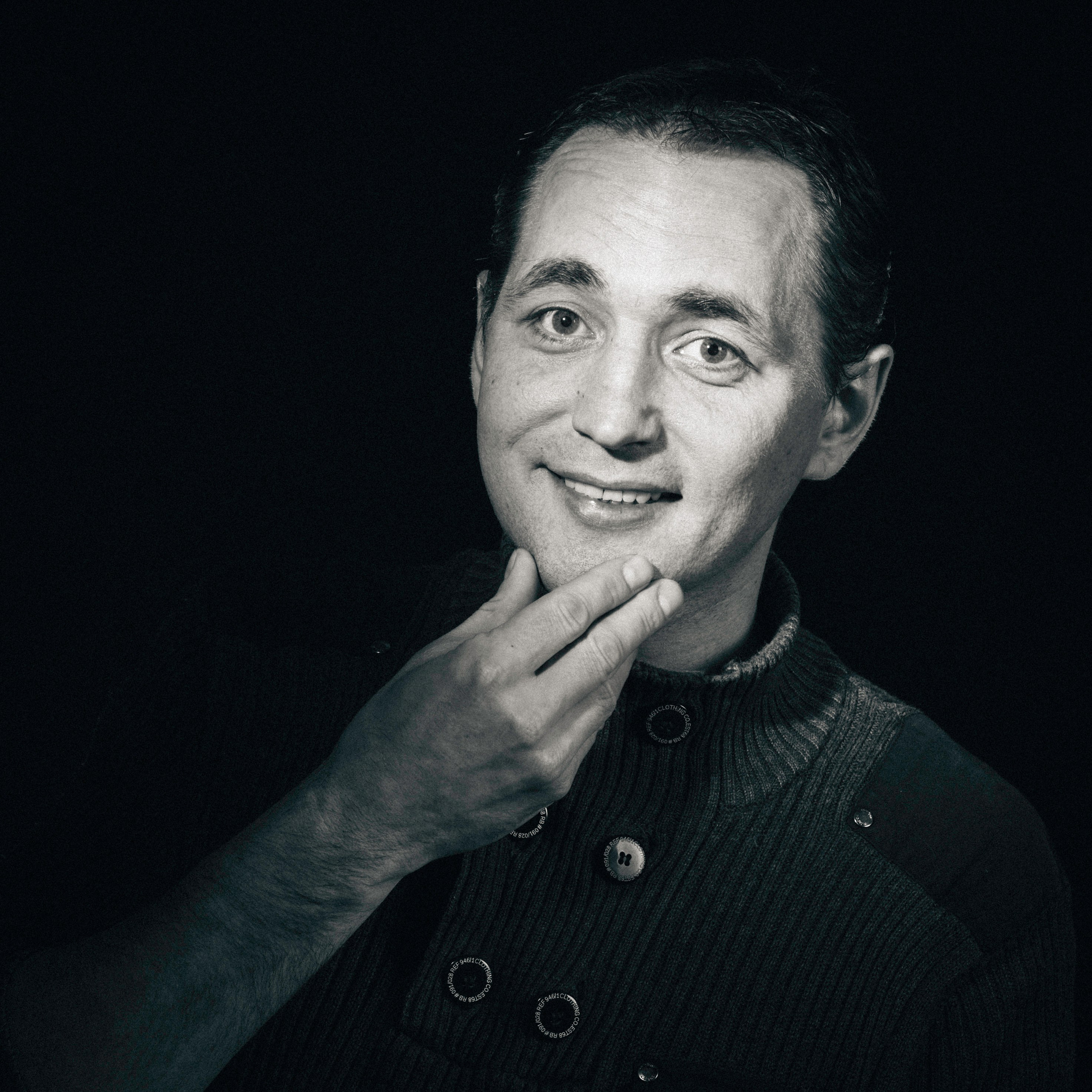 Сергей Синодов. Актёр, мим. Портфолио. Фотограф Андрей Зикеев, фотостудия AzArt Studio в Москве