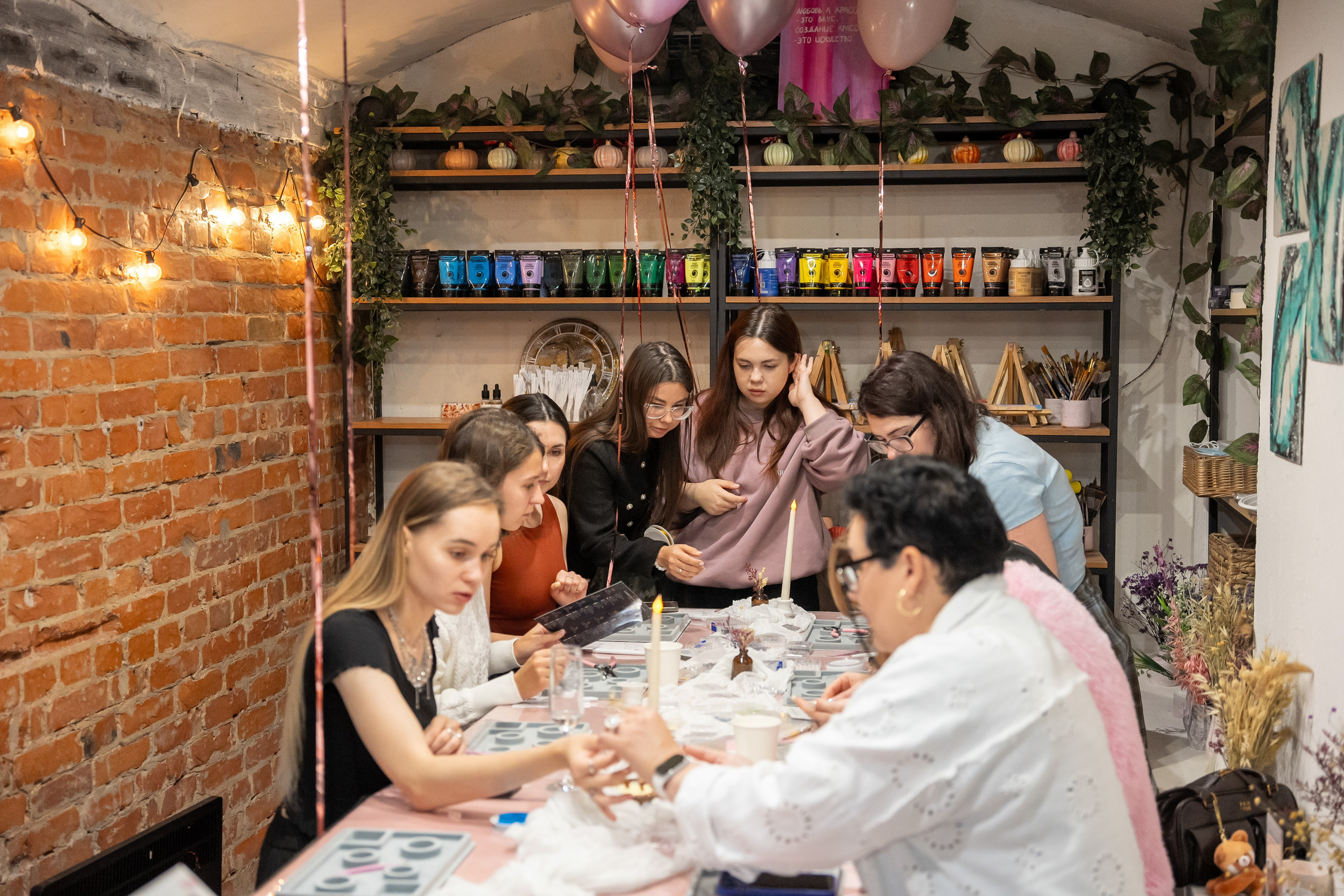 День рождения Aromalage — 5 лет вдохновения 🕯️. Мастер-классы AROMALAGE в Казани и Нижнем Новгороде для двоих, на девичник, в группе