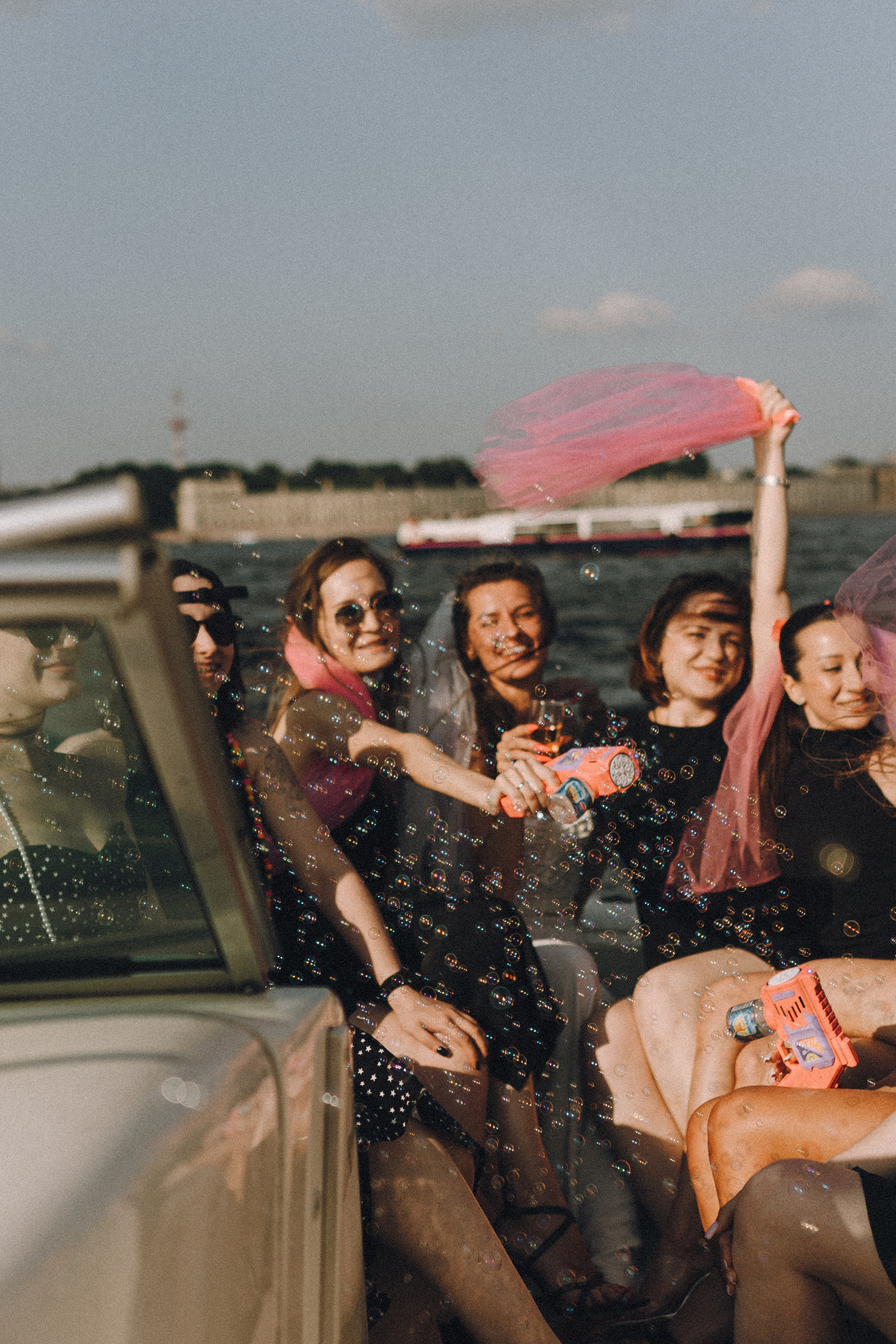 ДЕВИЧНИК НА КАТЕРЕ. Профессиональный фотограф, Санкт-Петербург — Виктория Богомолова