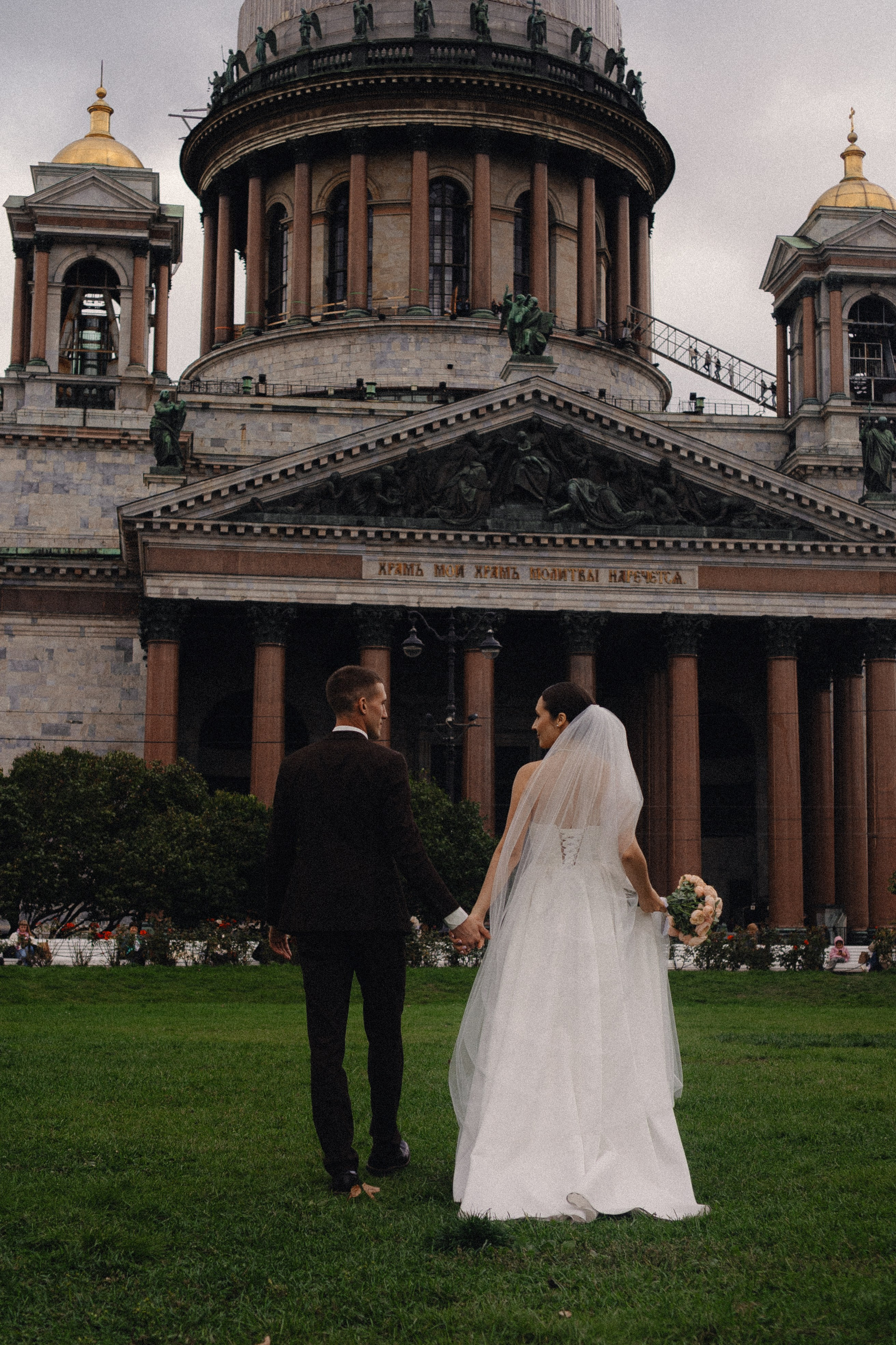ЗАГС И ПРОГУЛКА 2 ЧАСА. Профессиональный фотограф, Санкт-Петербург — Виктория Богомолова