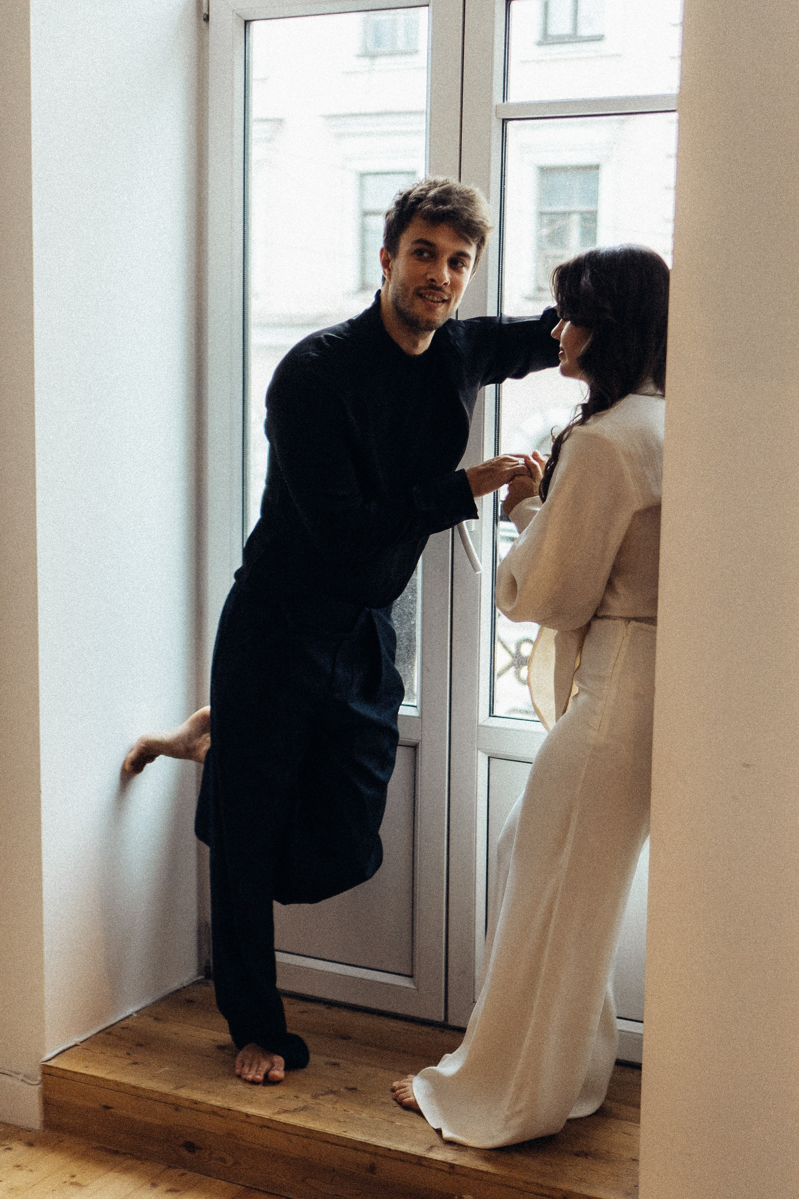 УТРО ЖЕНИХА И НЕВЕСТЫ В ПИТЕРСКОЙ КВАРТИРЕ И СЬЕМКА С СВАДЕБНЫХ ОБРАЗАХ. Профессиональный фотограф, Санкт-Петербург — Виктория Богомолова