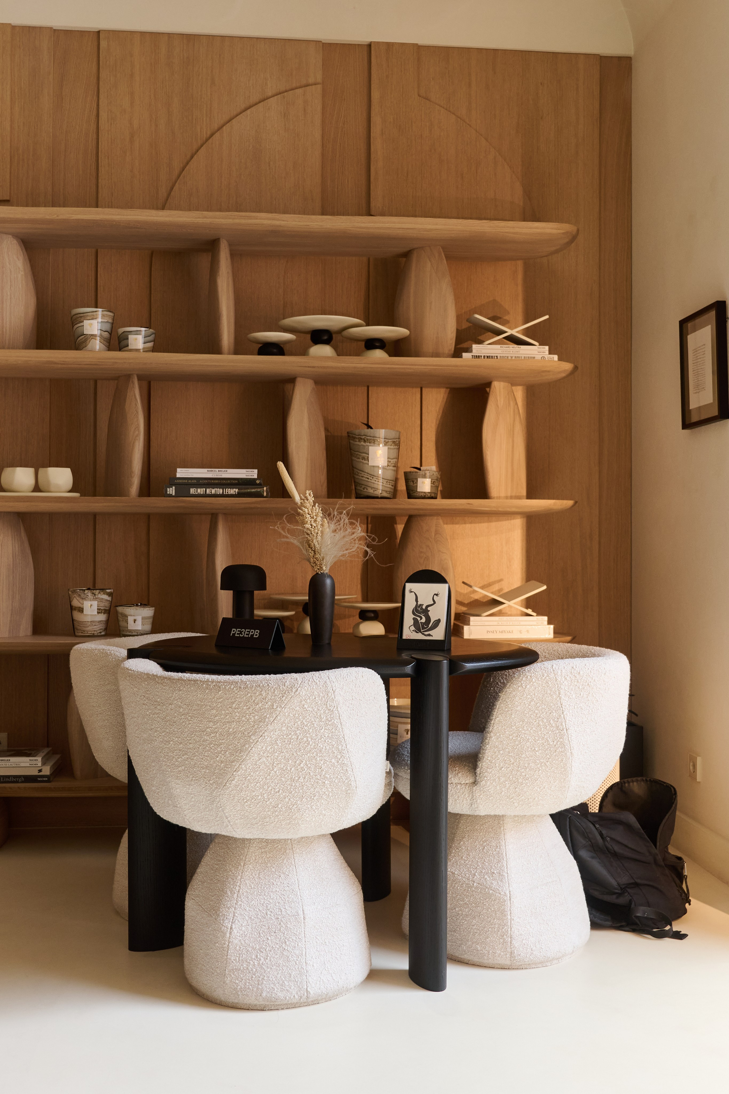 Showroom. Московский фотограф WHRMZD