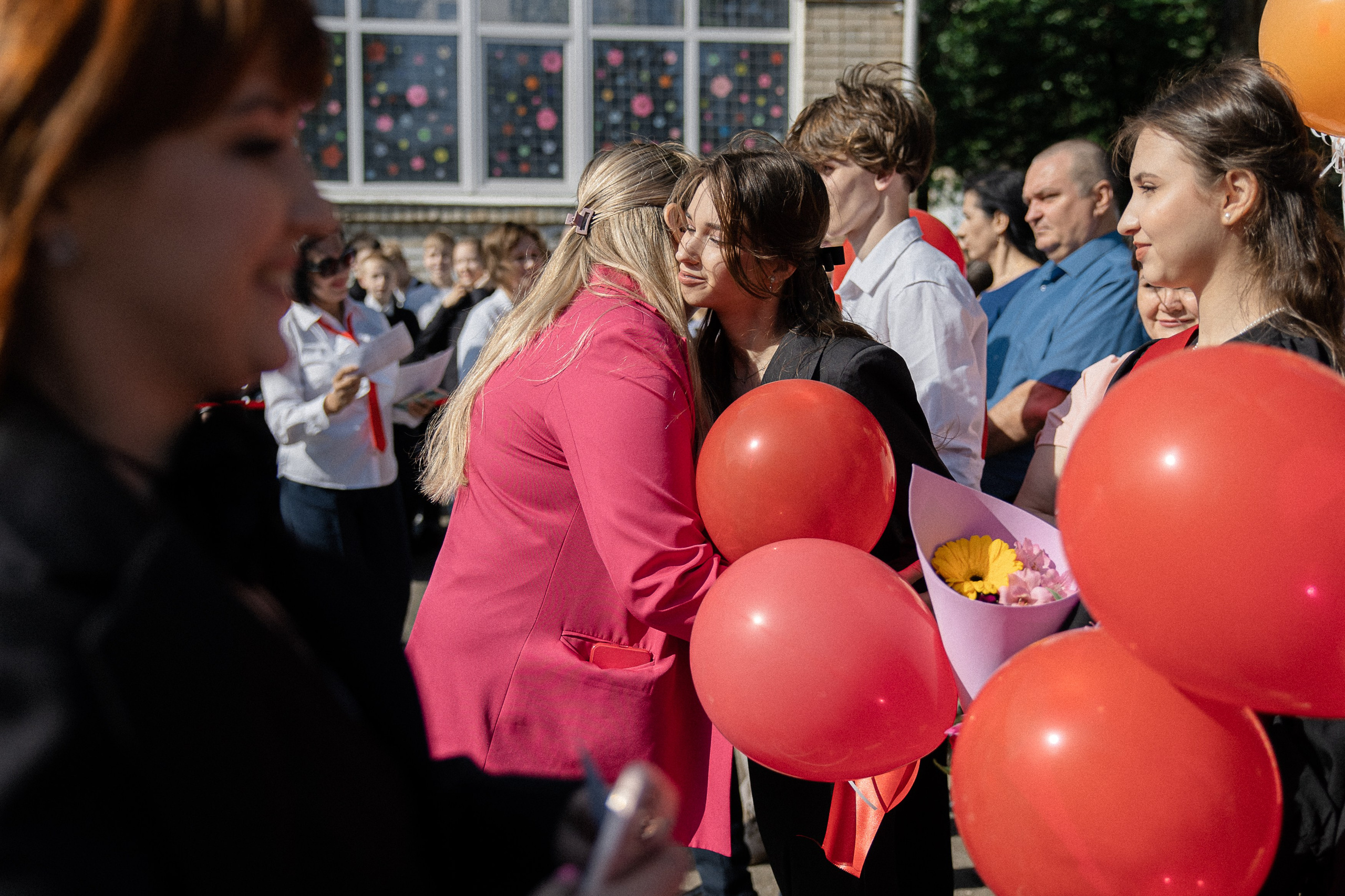 Последний звонок — линейка. Свадебный фотограф Роман Еремеев