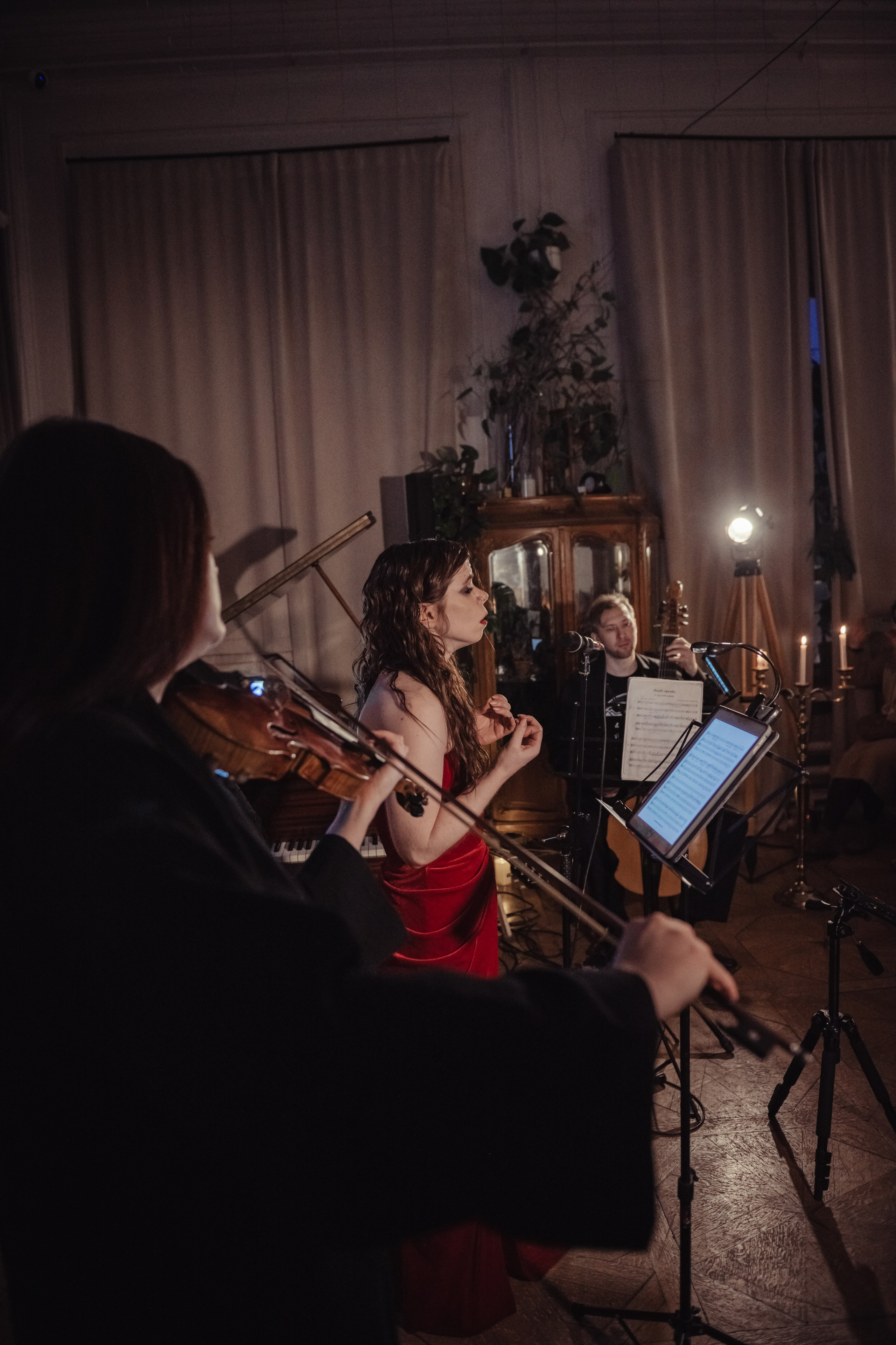 Саша Балакирева CONCERT. Фотограф Алёна Липатова. Репортаж. Портрет. Москва