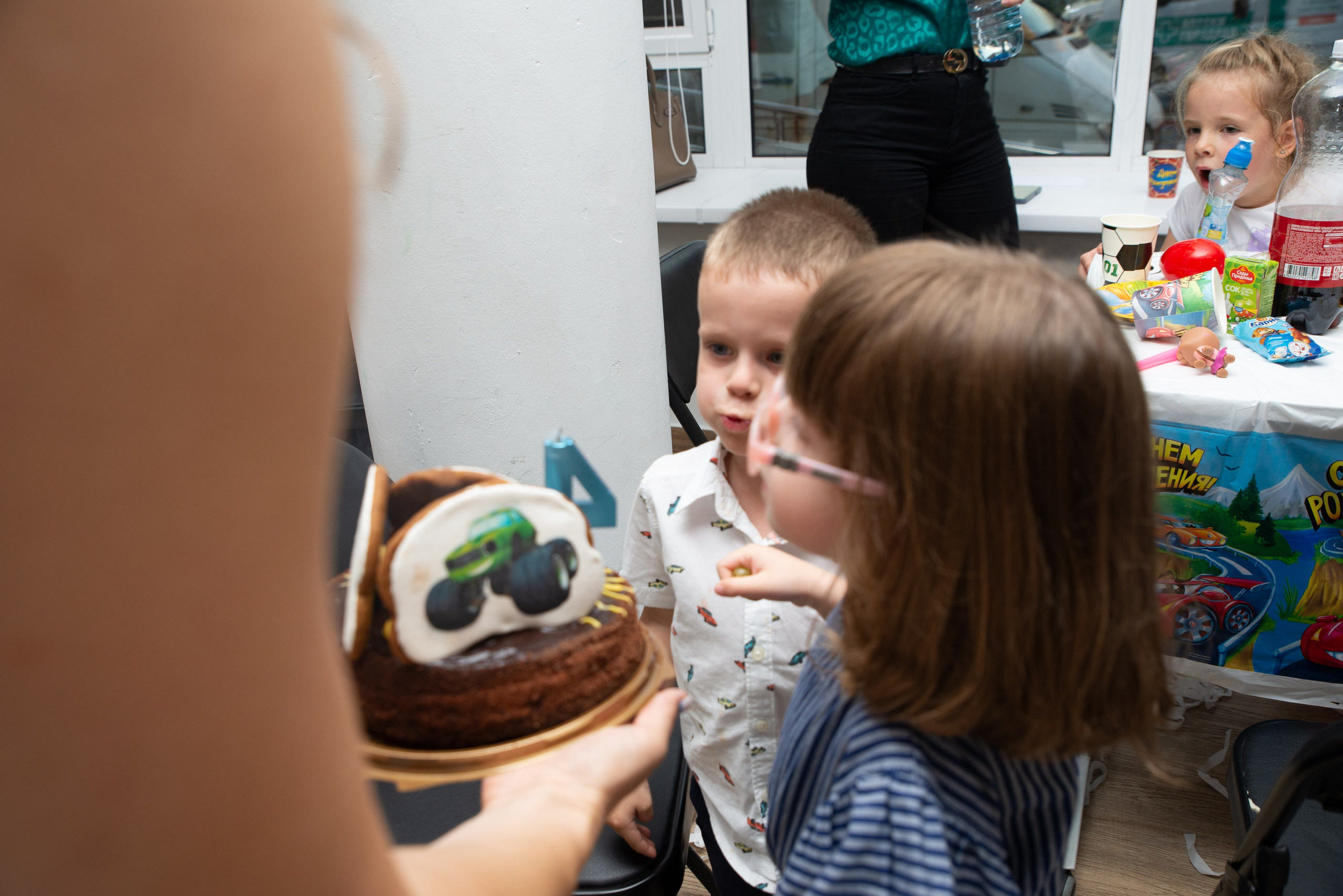 День Рождения Саши. Портретный фотограф в г. Москва Солнцево Яковлева Анастасия