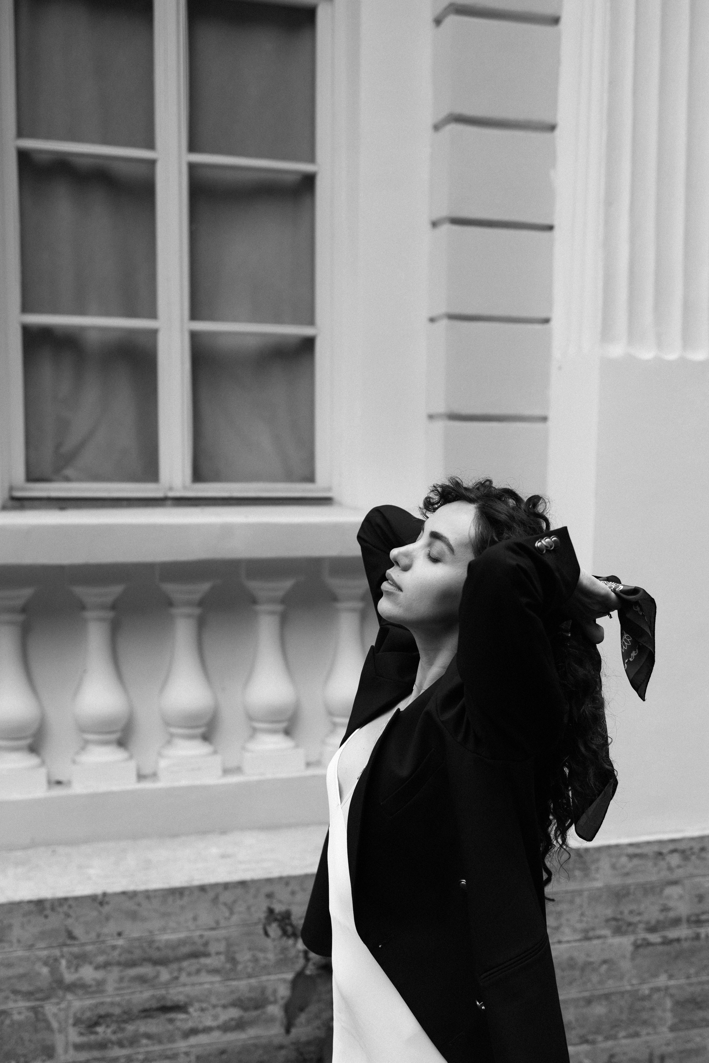 Прогулочная фотосессия. Портретный фотограф СПб, женский фотограф, минимализм и эстетика