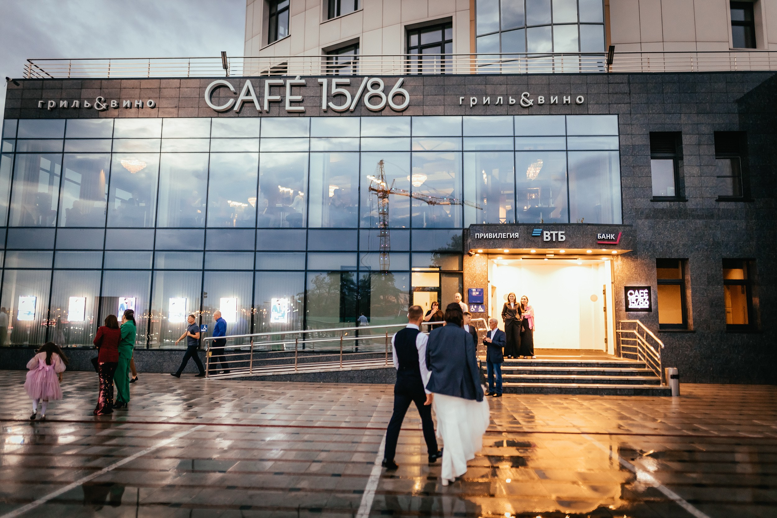 Святослав и Антонина. Свадебный, репортажный фотограф в Тюмени Сергей Тапилин