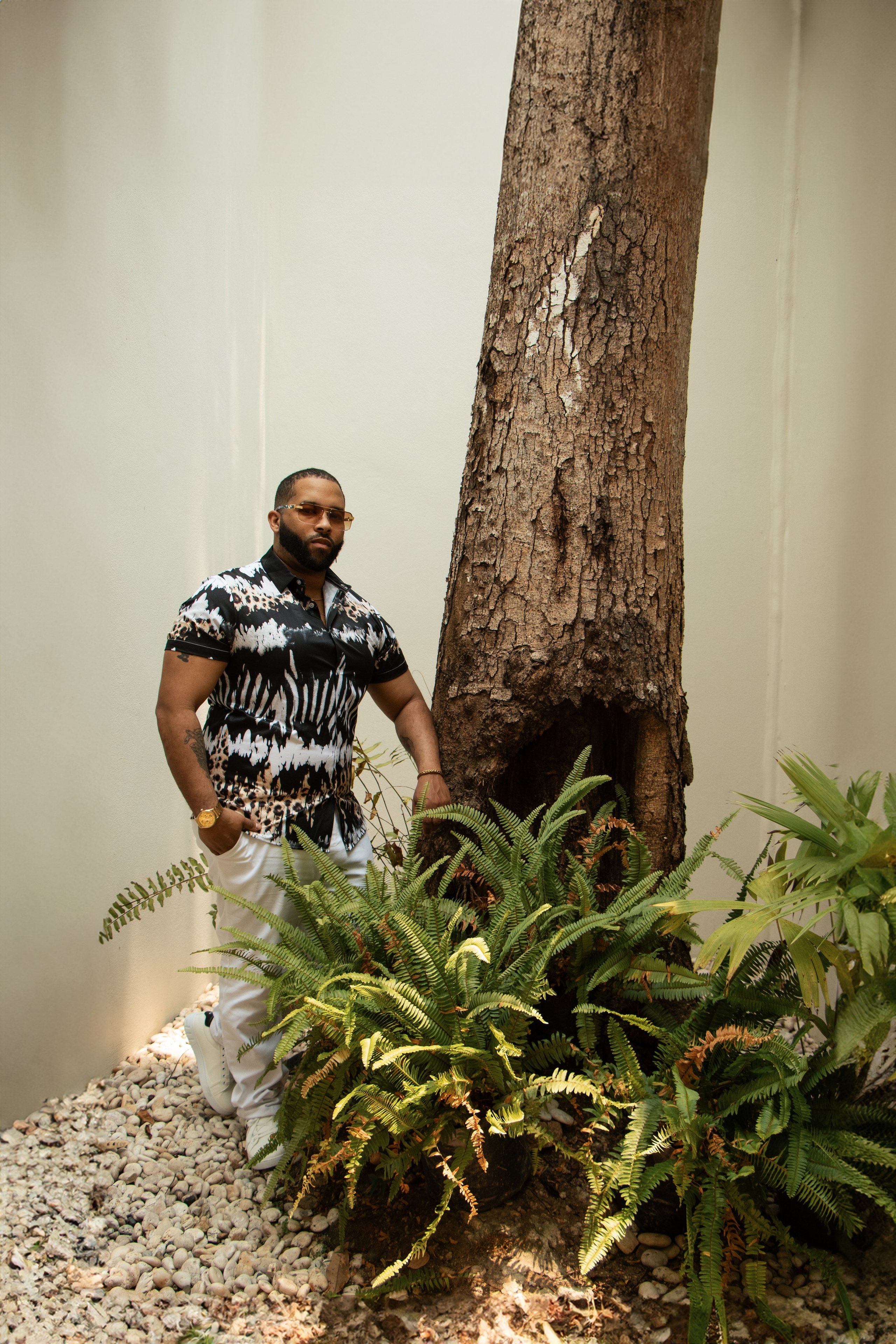 Remi. Portrait photographer in Thailand