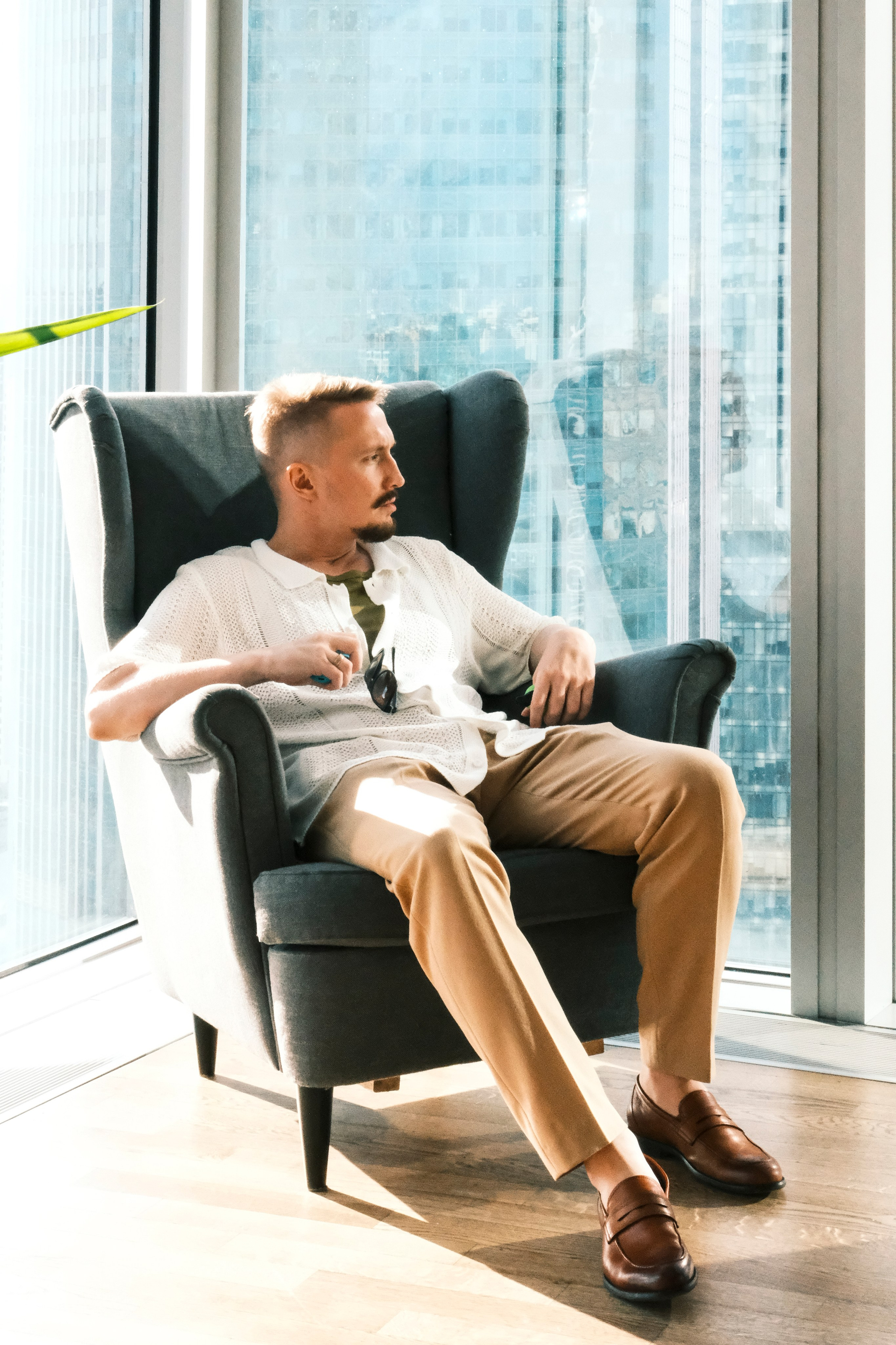 ROST100_ БИЗНЕС КВАРТИРНИК. Индивидуальная фотосъёмка в Москве. Фотограф Василиса Тарасова