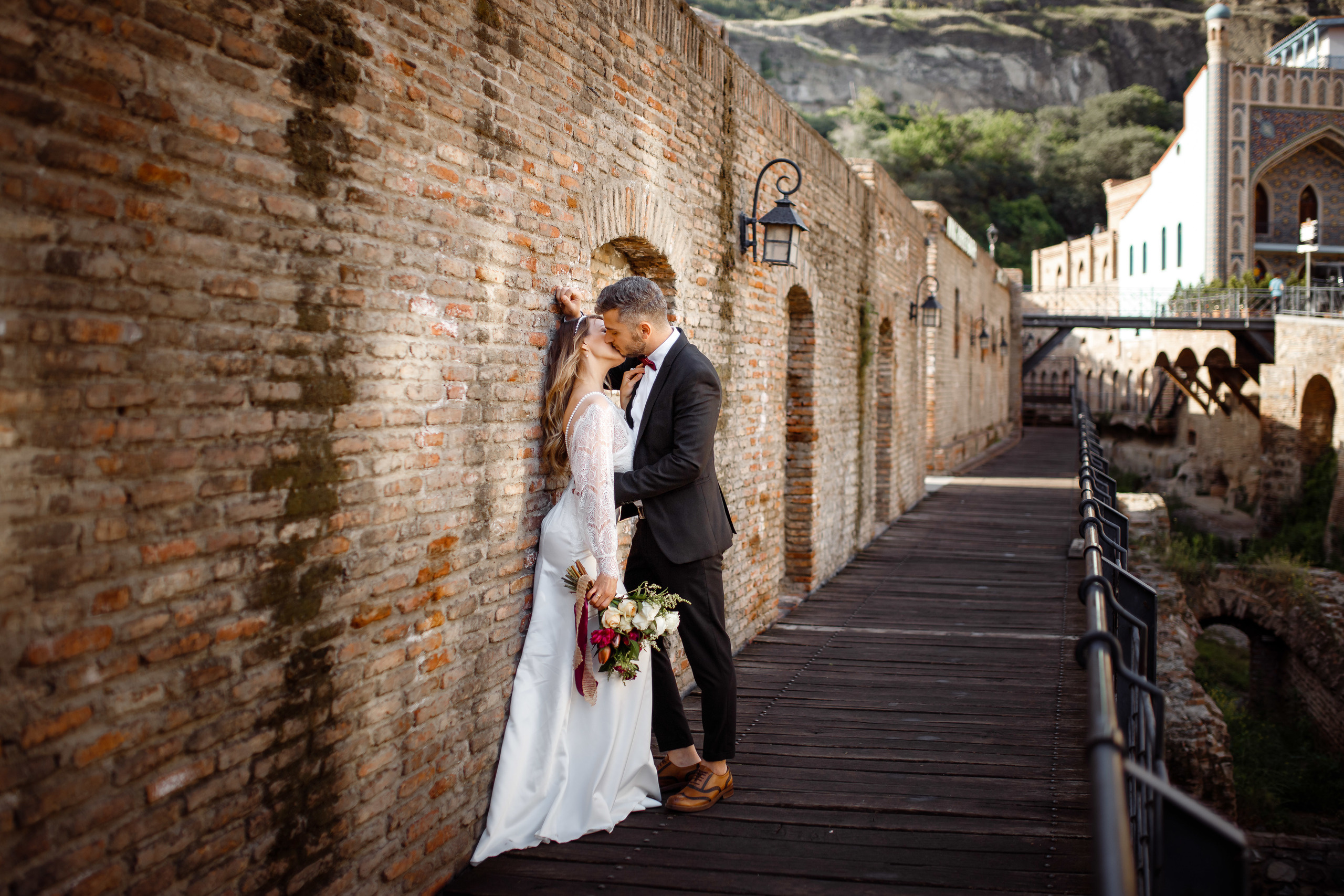 Свадьба для двоих в старом Тбилиси. Свадебный фотограф в Крыму и Севастополе Ольга Баскакова