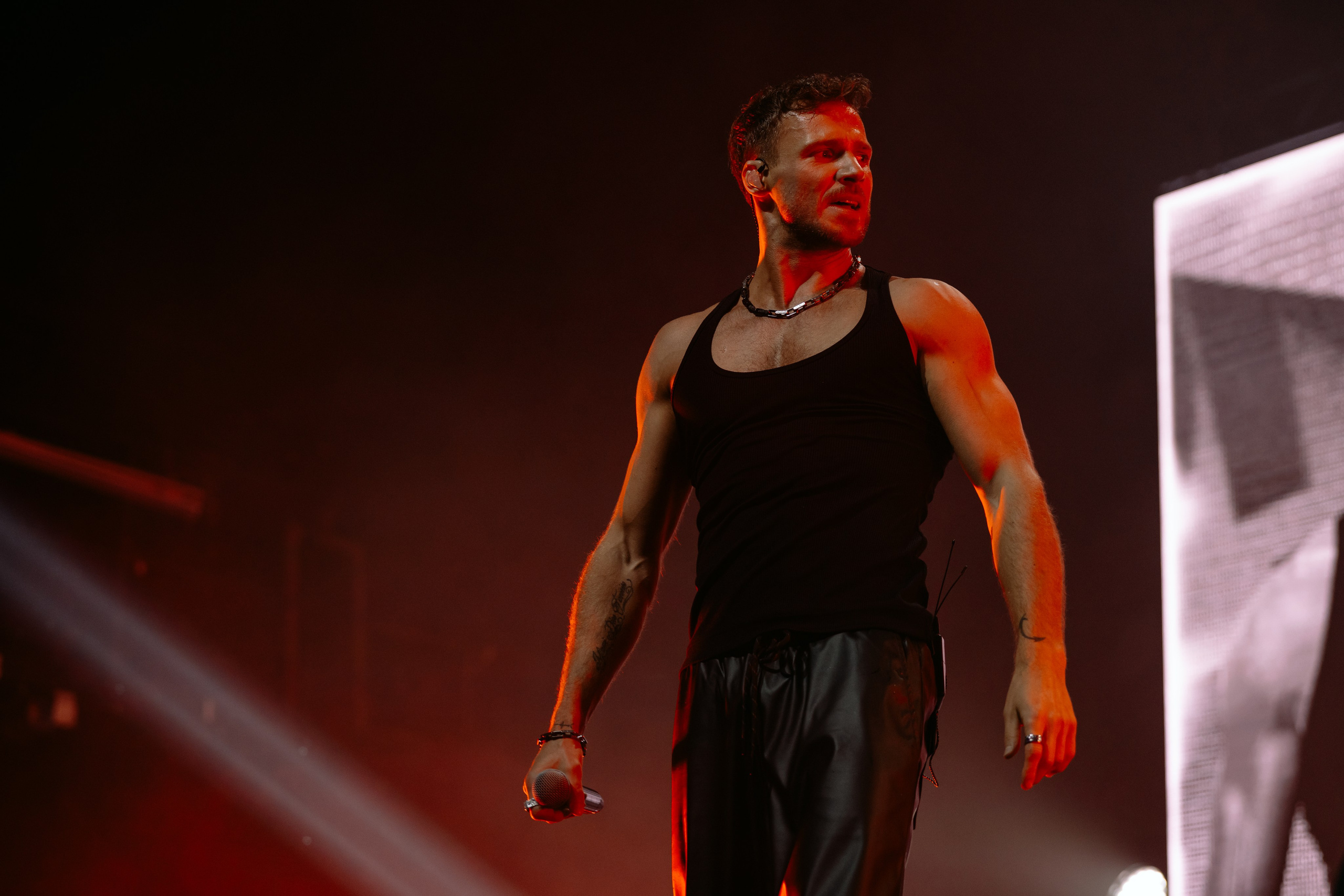 ЛЕША СВИК. РЕПОРТАЖНЫЙ И БИЗНЕС ФОТОГРАФ В МОСКВЕ, ЕГОР НИКОЛАЕВ