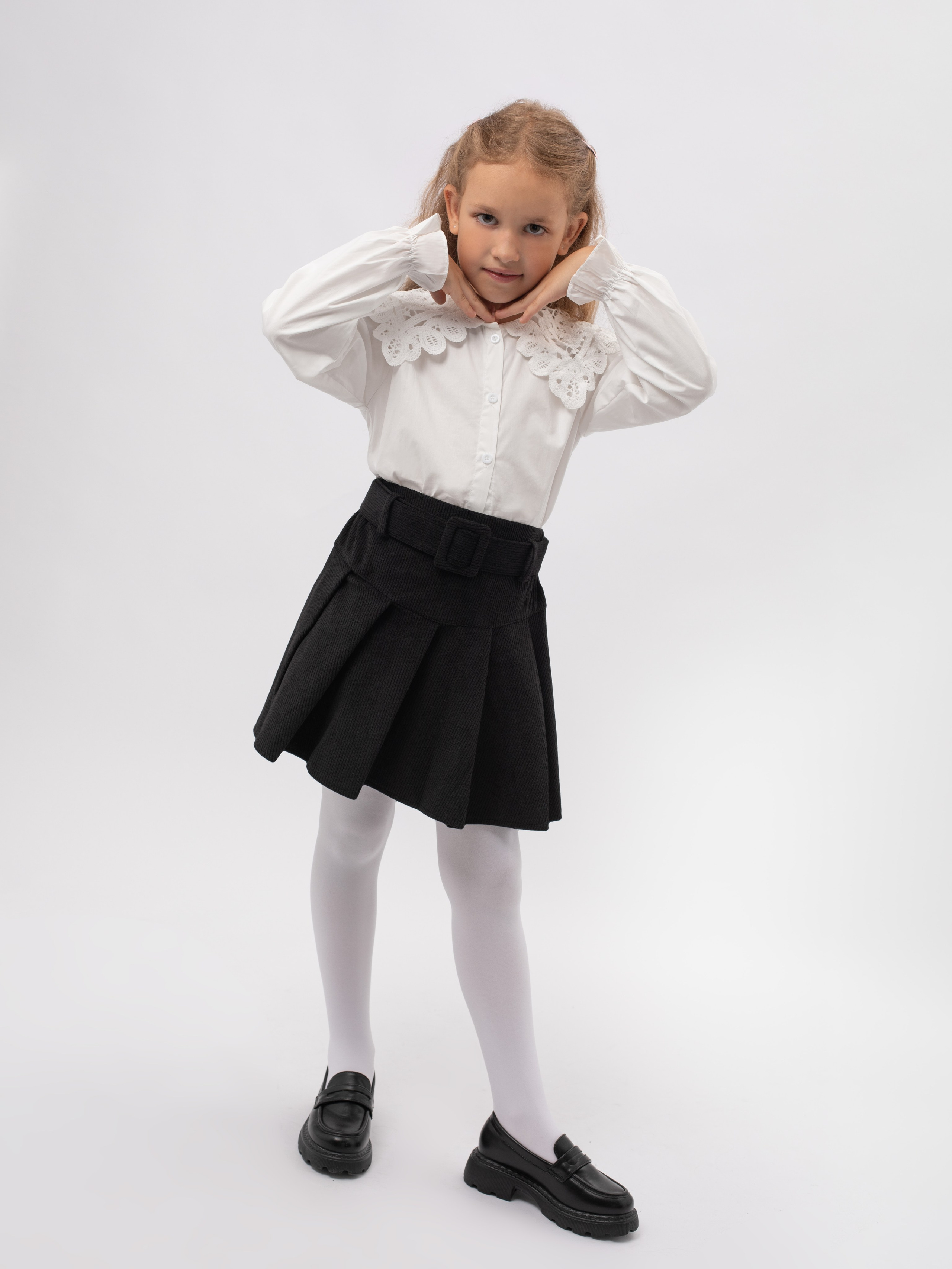 Школьная одежда. Фотостудия предметной и модельной съёмки для маркетплейсов