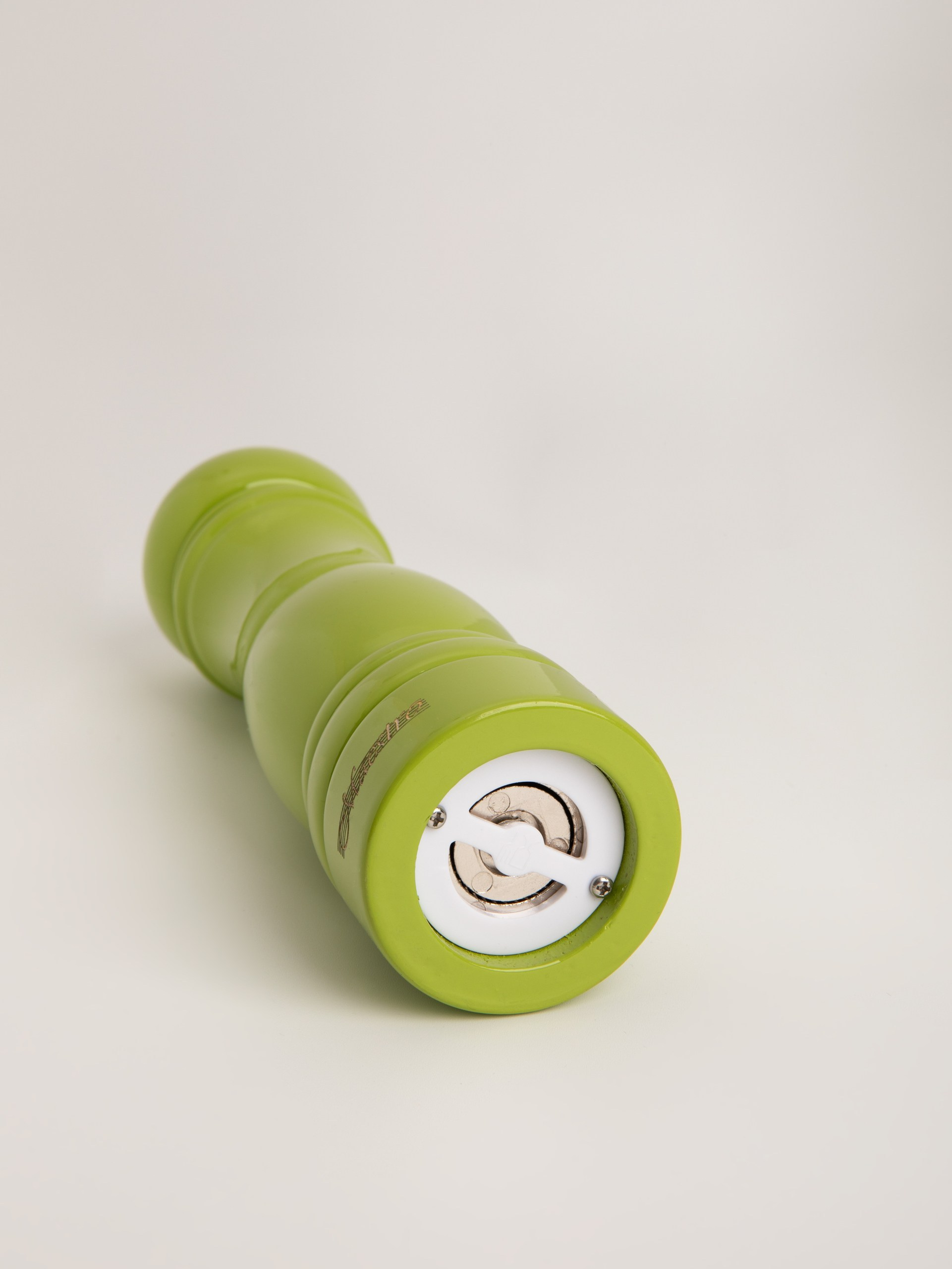 Кухонные принадлежности. Фотостудия предметной и модельной съёмки для маркетплейсов