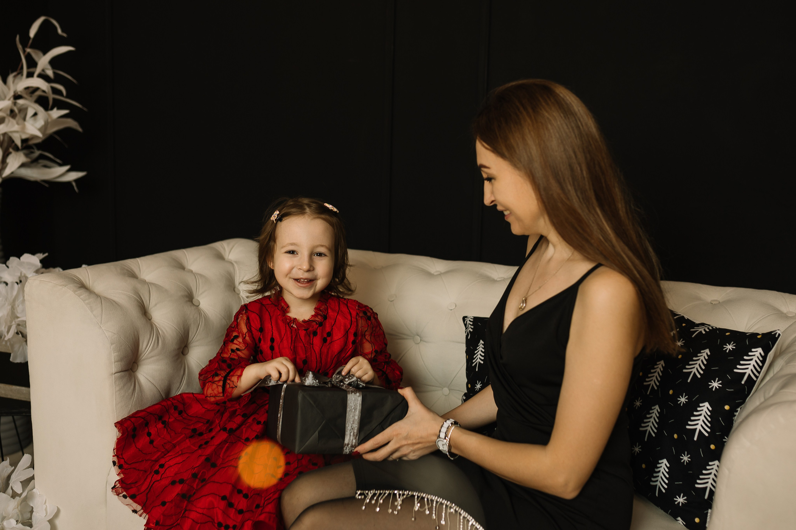 Мама с дочкой. Свадебный фотограф в городе Подольск МО и Москва Крылова Ирина