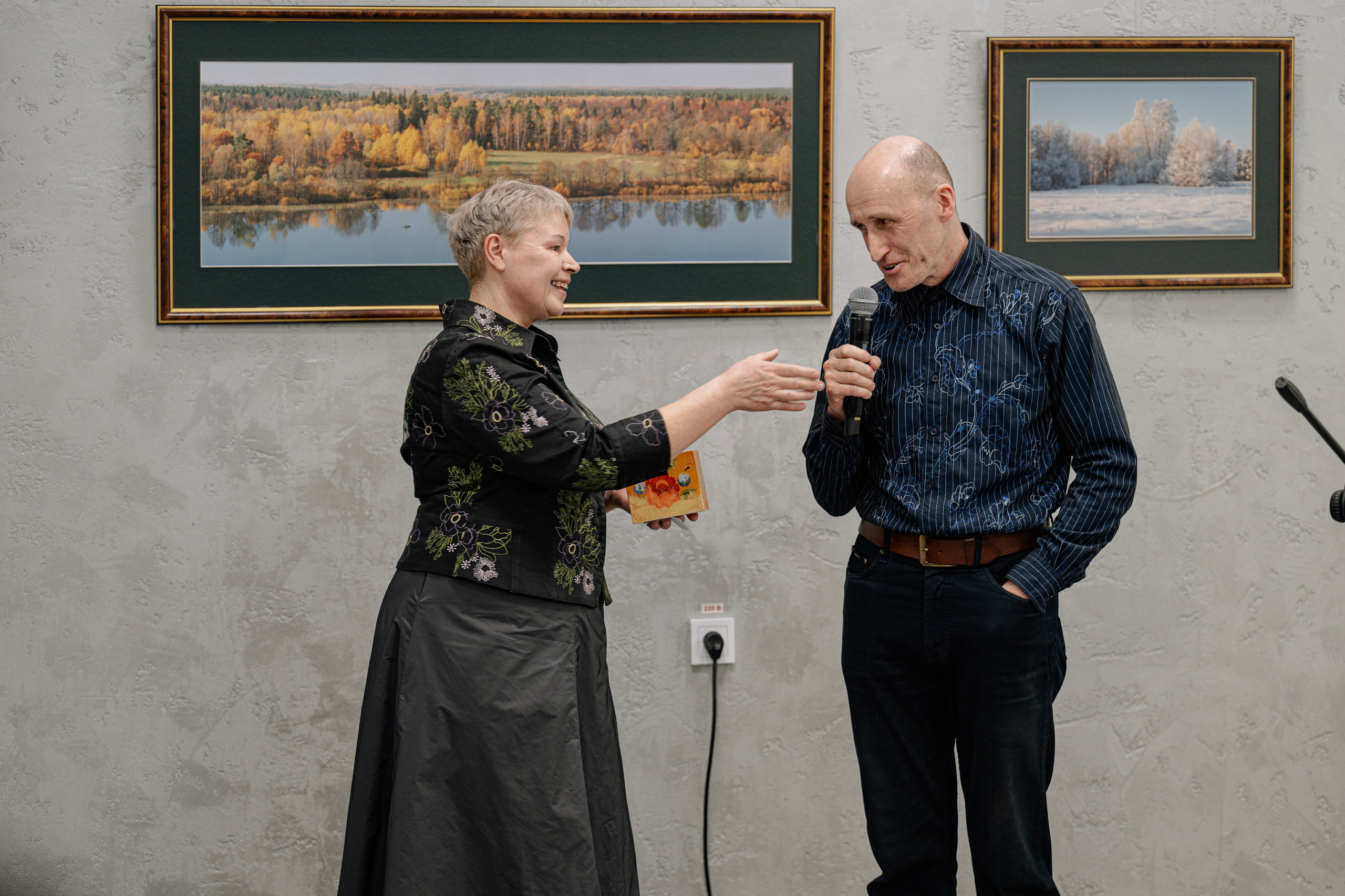 Репортаж с творческой выставки работ фотографа Эдуарда Закирова. Свадебный фотограф в Казани, и Зеленодольске Радик Мухаметов