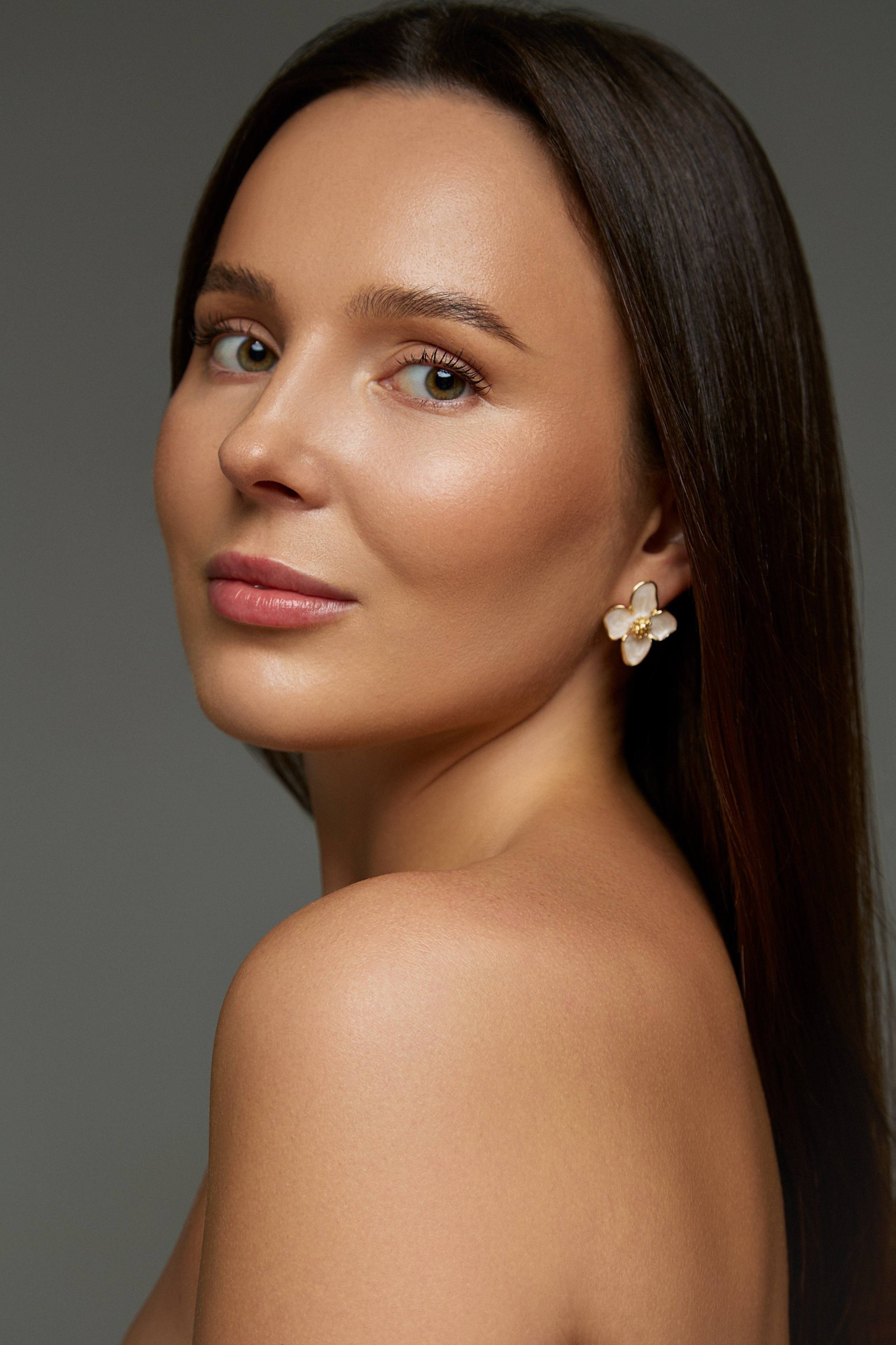 Портретный фотограф в Тюмени. Фотограф в стиле минимализм Тюмень