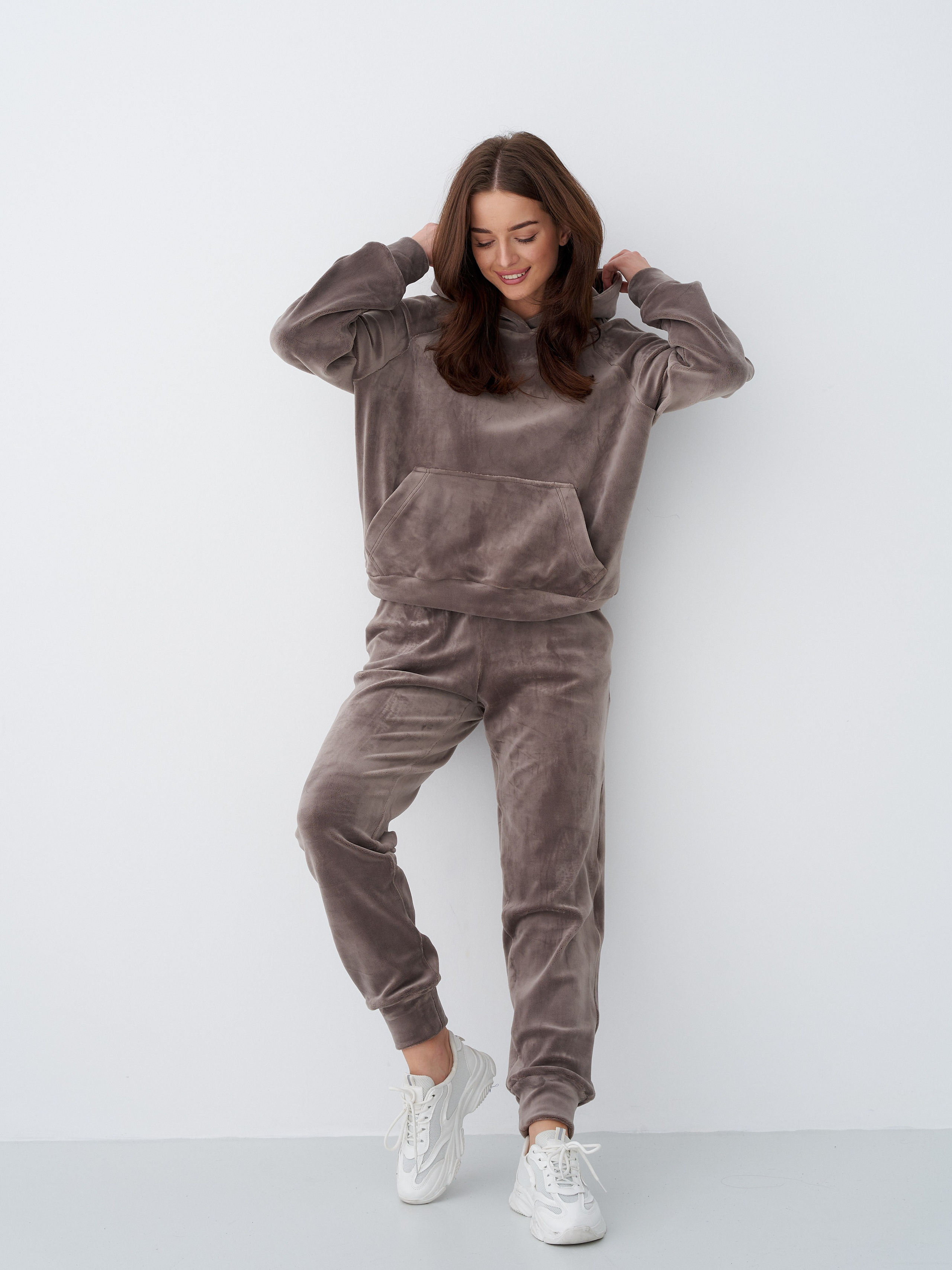 Оля. Контент для маркетплейсов и соцсетей. Фото и видео съемка