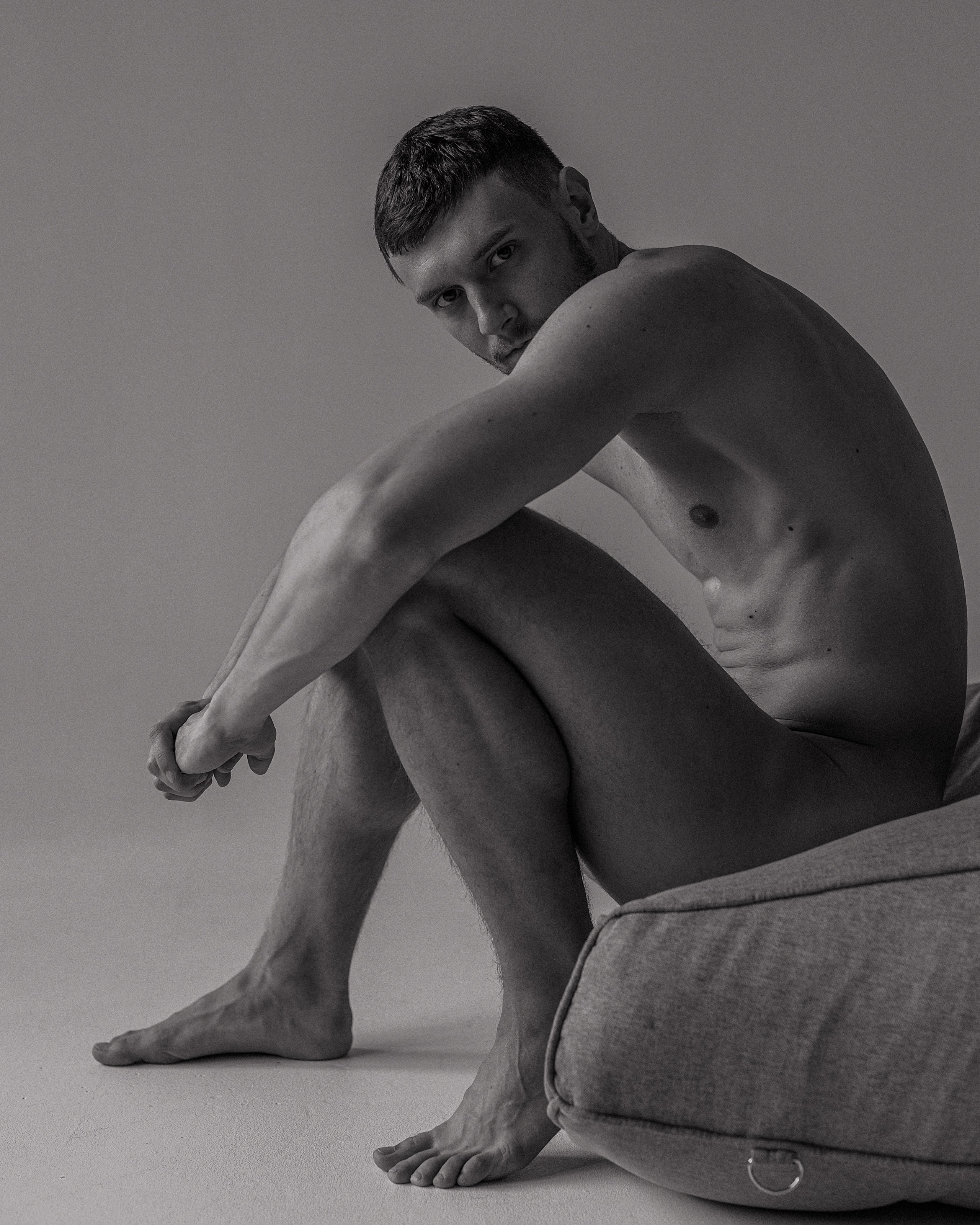 Nikolay. Игорь Березин — фотограф в Москве. Мужские портреты и коммерческая съёмка