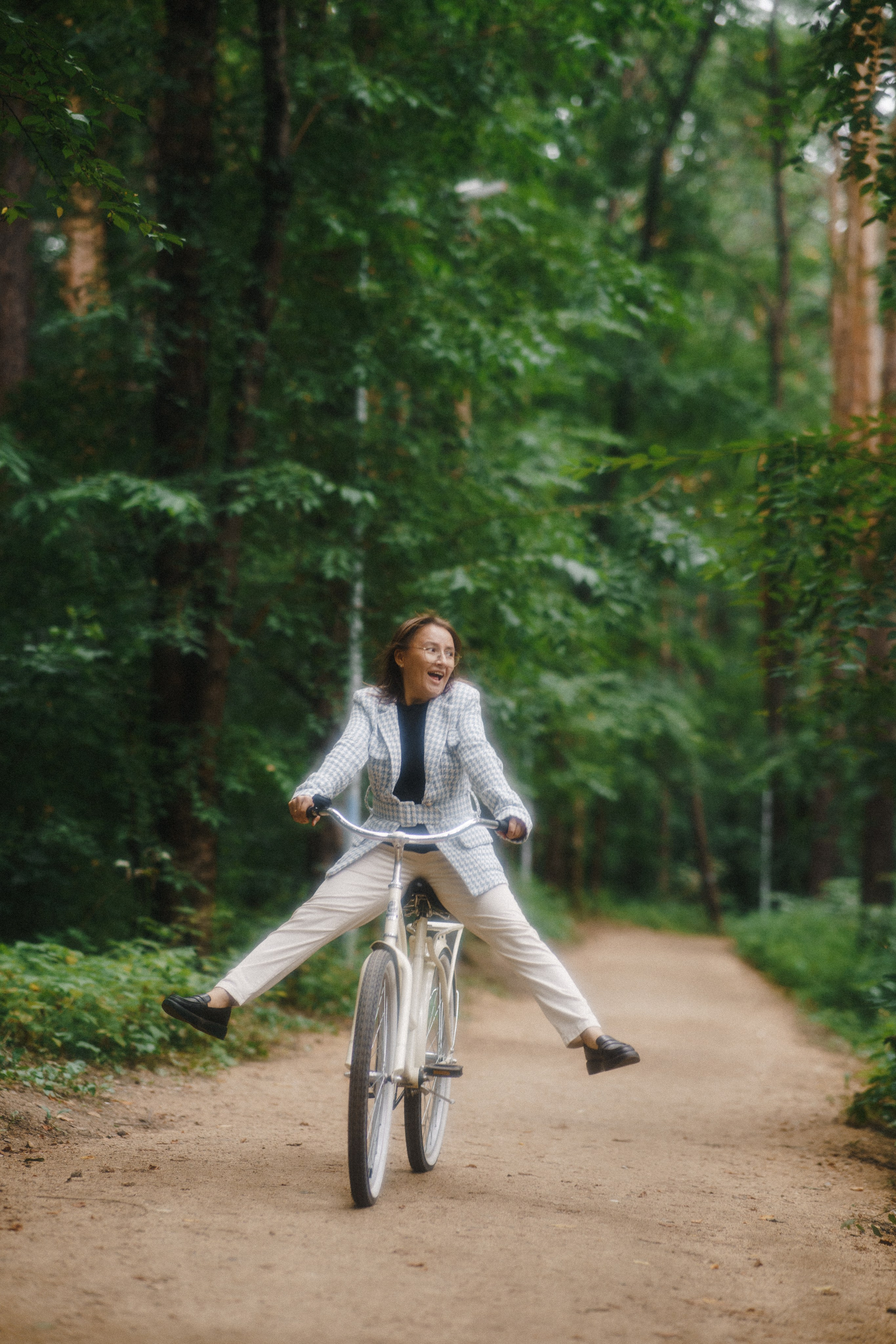 Женский портрет/улица. Алина Максимич | фотограф Екатеринбург