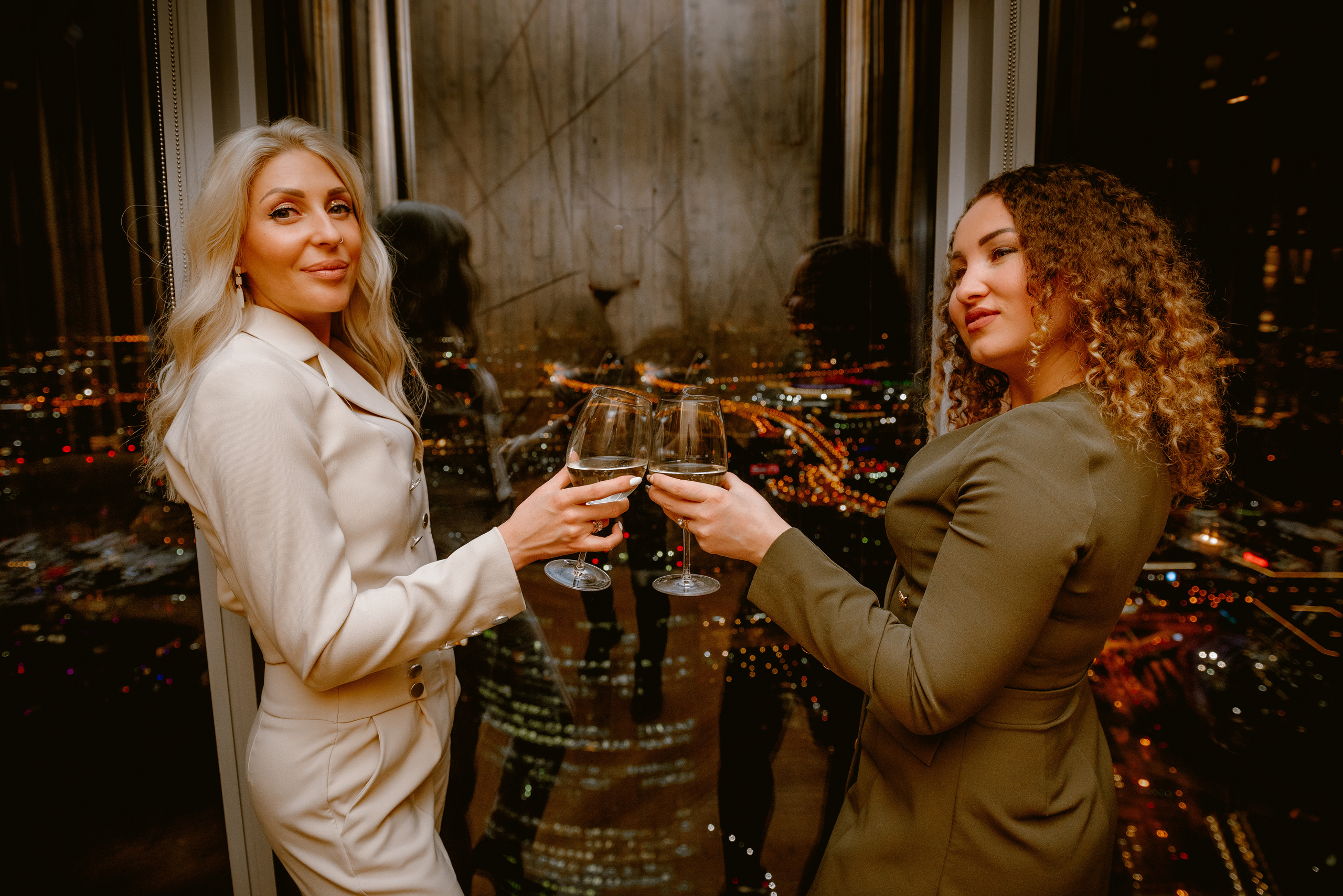 Ксения. Москва Сити. Ресторан Sixty. Станислав Тюрин Фотограф Москва. Индивидуальные и семейные фотосессии;