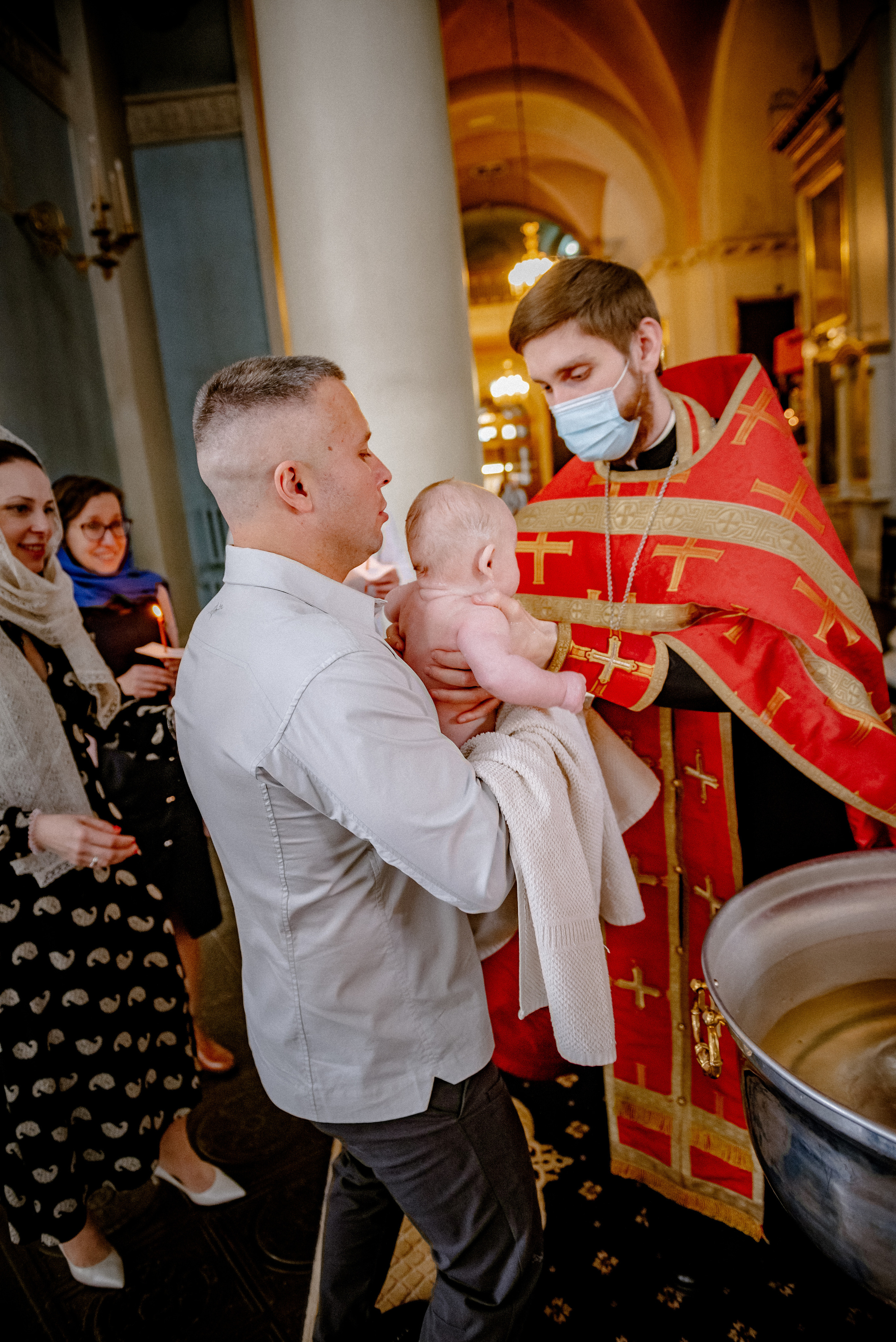 Крещение в Храме на Иконы Божей Матери Всех Скорбящих. Станислав Тюрин Фотограф Москва. Индивидуальные и семейные фотосессии;