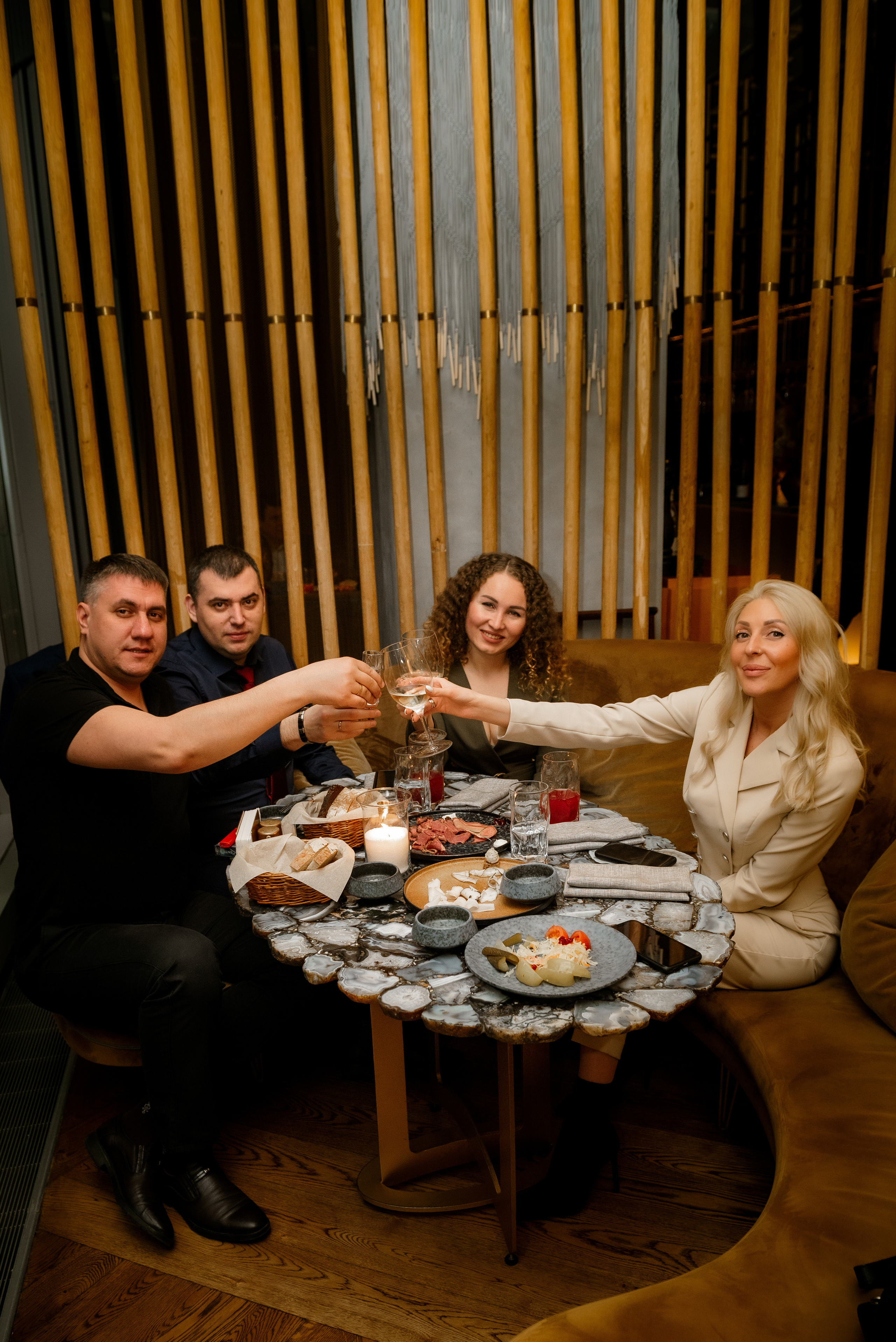 Ксения. Москва Сити. Ресторан Sixty. Станислав Тюрин Фотограф Москва. Индивидуальные и семейные фотосессии;