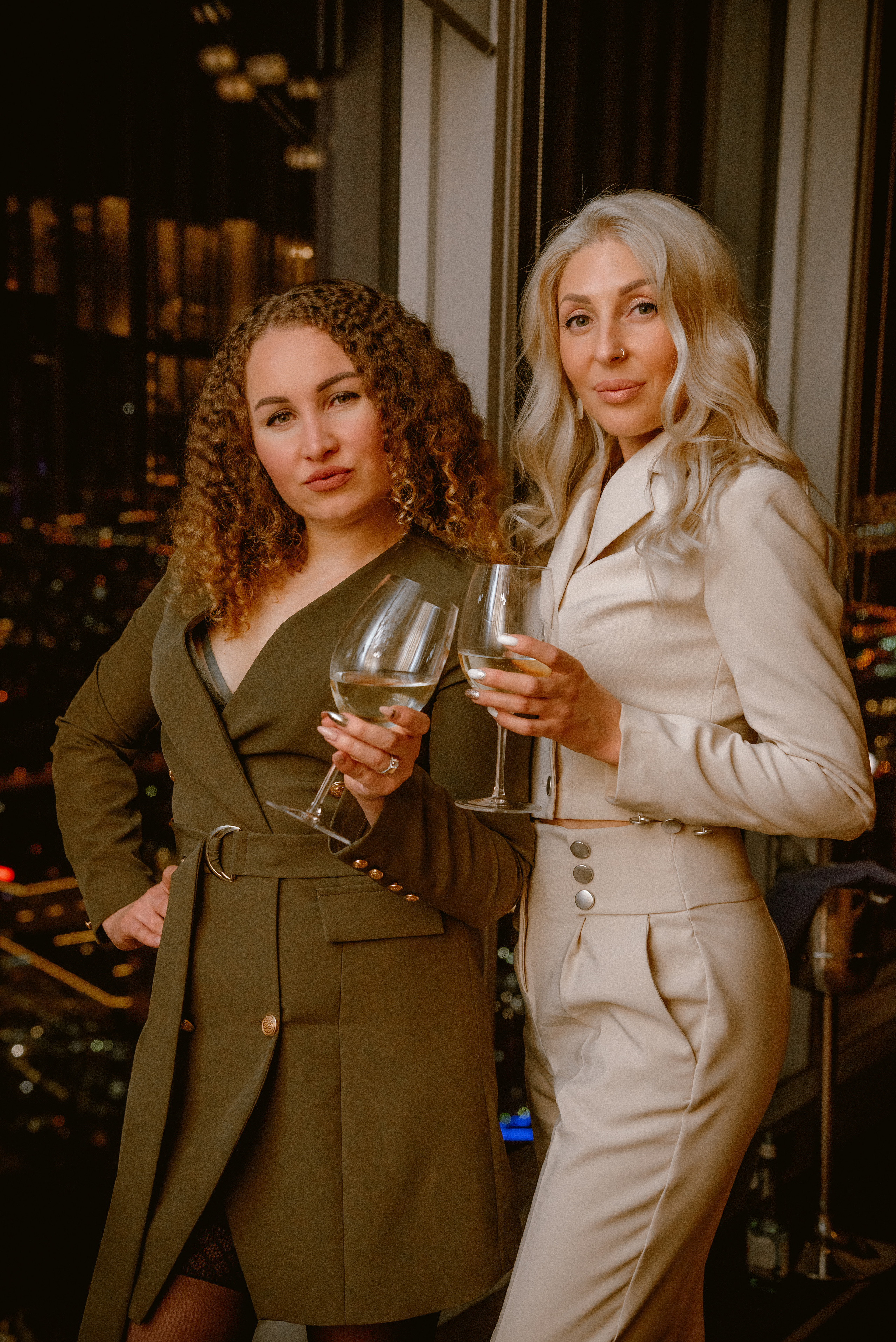 Ксения. Москва Сити. Ресторан Sixty. Станислав Тюрин Фотограф Москва. Индивидуальные и семейные фотосессии;