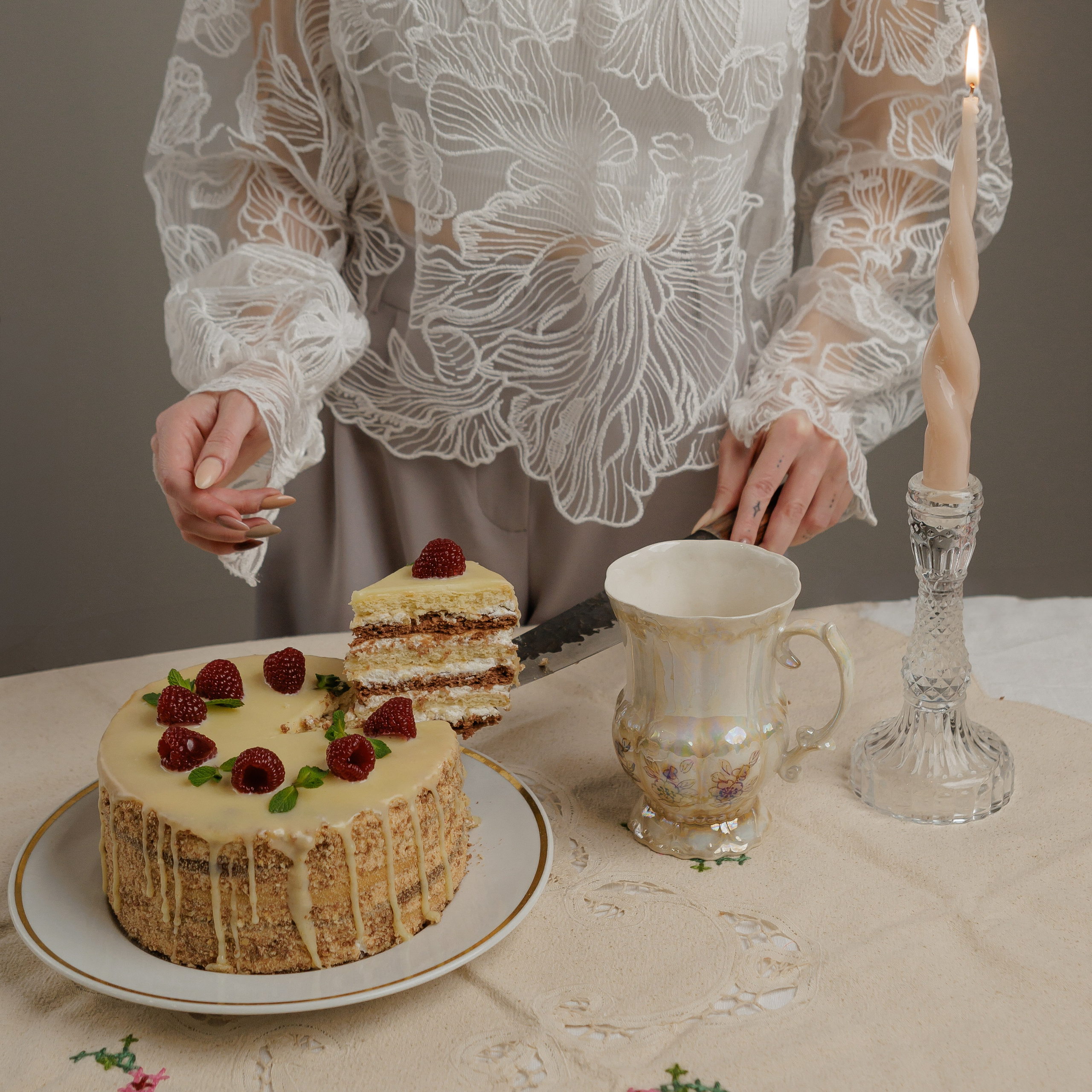 «Хрустящие страницы». Фото и видео контент за одну съемку — Веретенников Егор