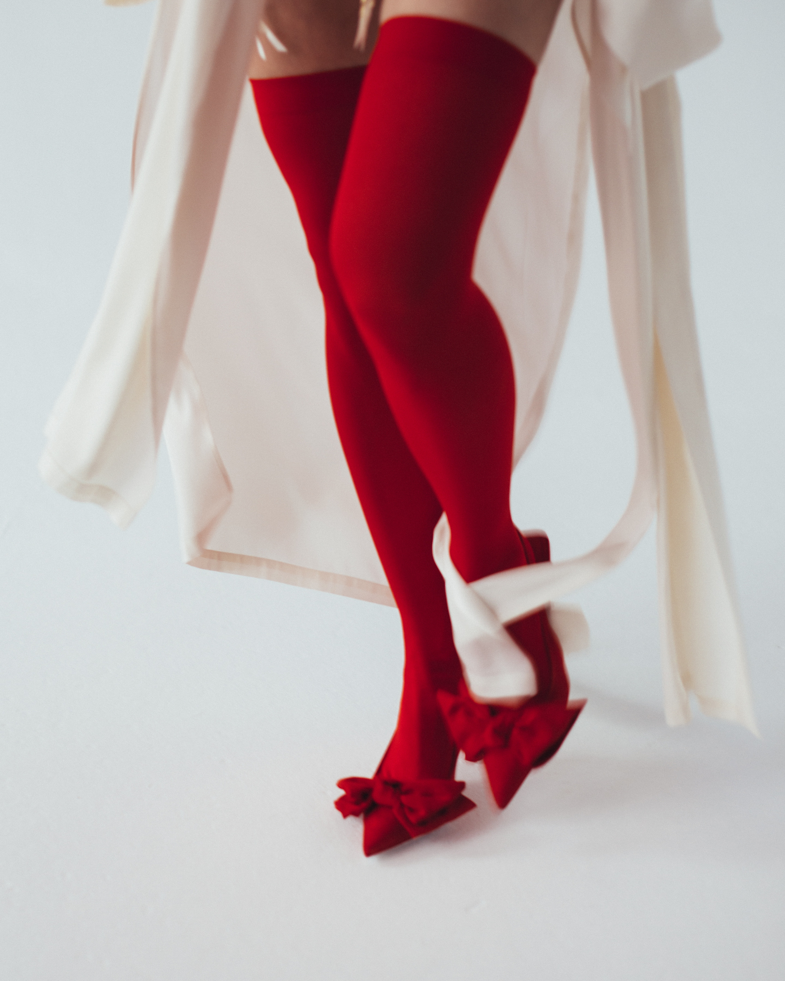 стильный женский портрет в студии