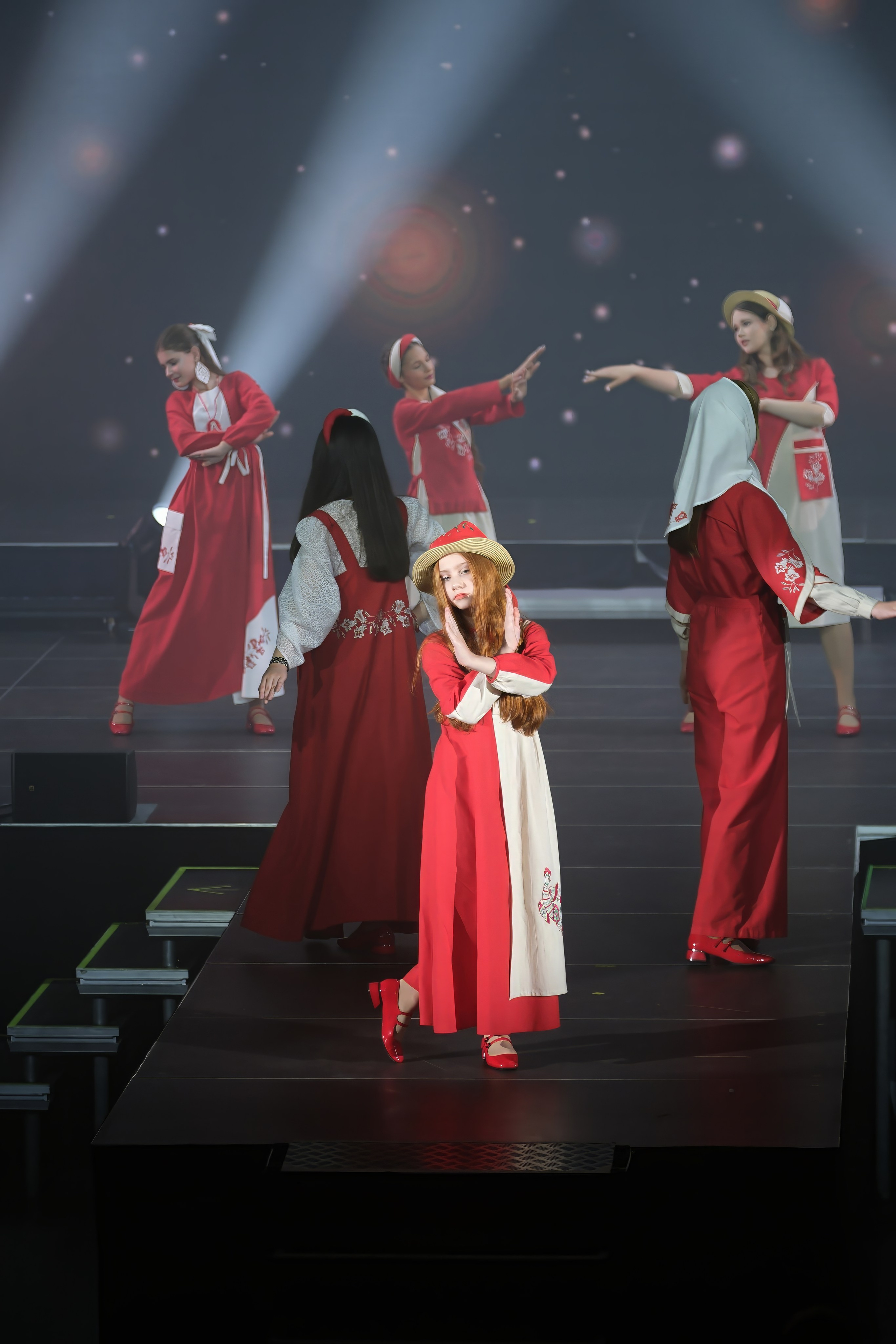 Подиумный спектакль «Стиль Надежды». Добро пожаловать в студию «Цифровой скульптор»  где искусство встречается с технологиями!