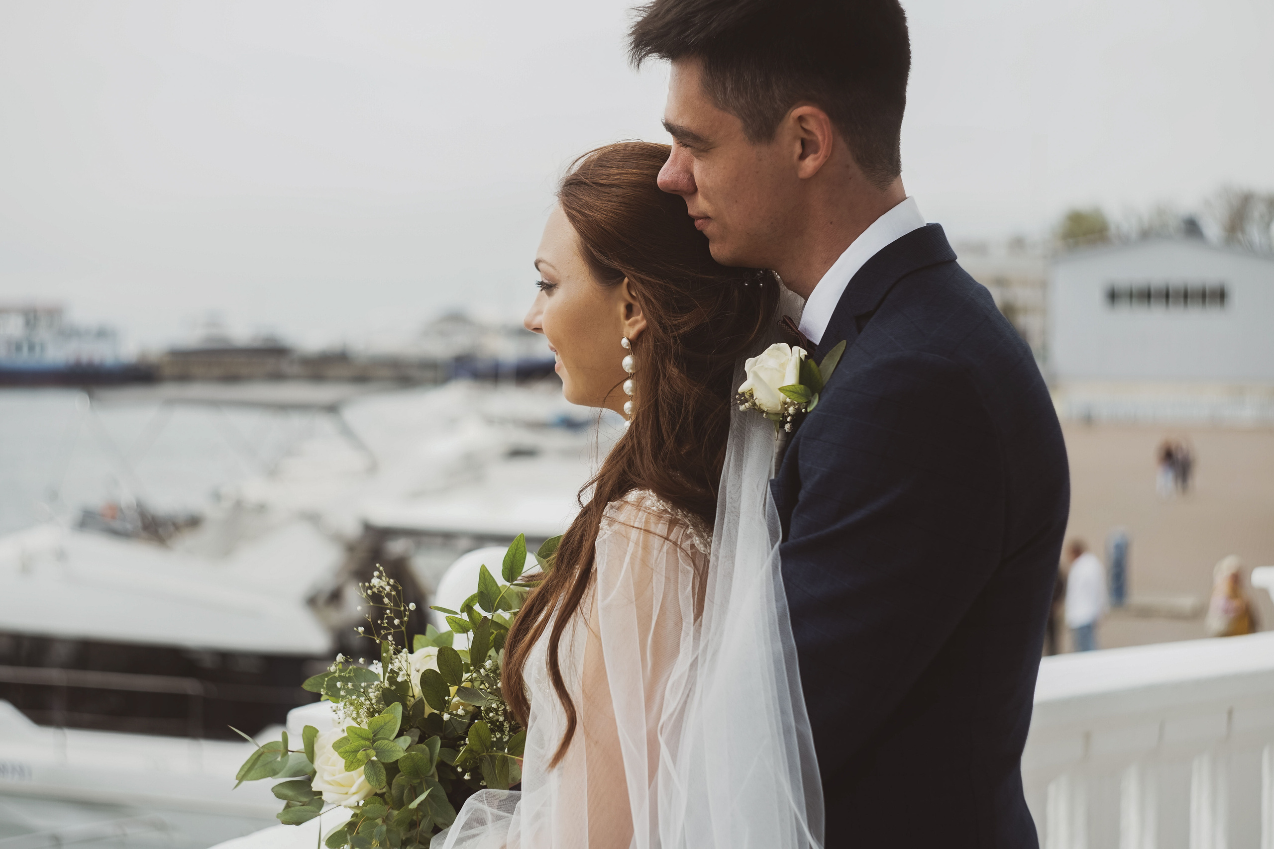 Свадебный день Тимура и Валерии в центре Сочи. Фотограф в Сочи Тиунова Маргарита и Тиунов Евгений