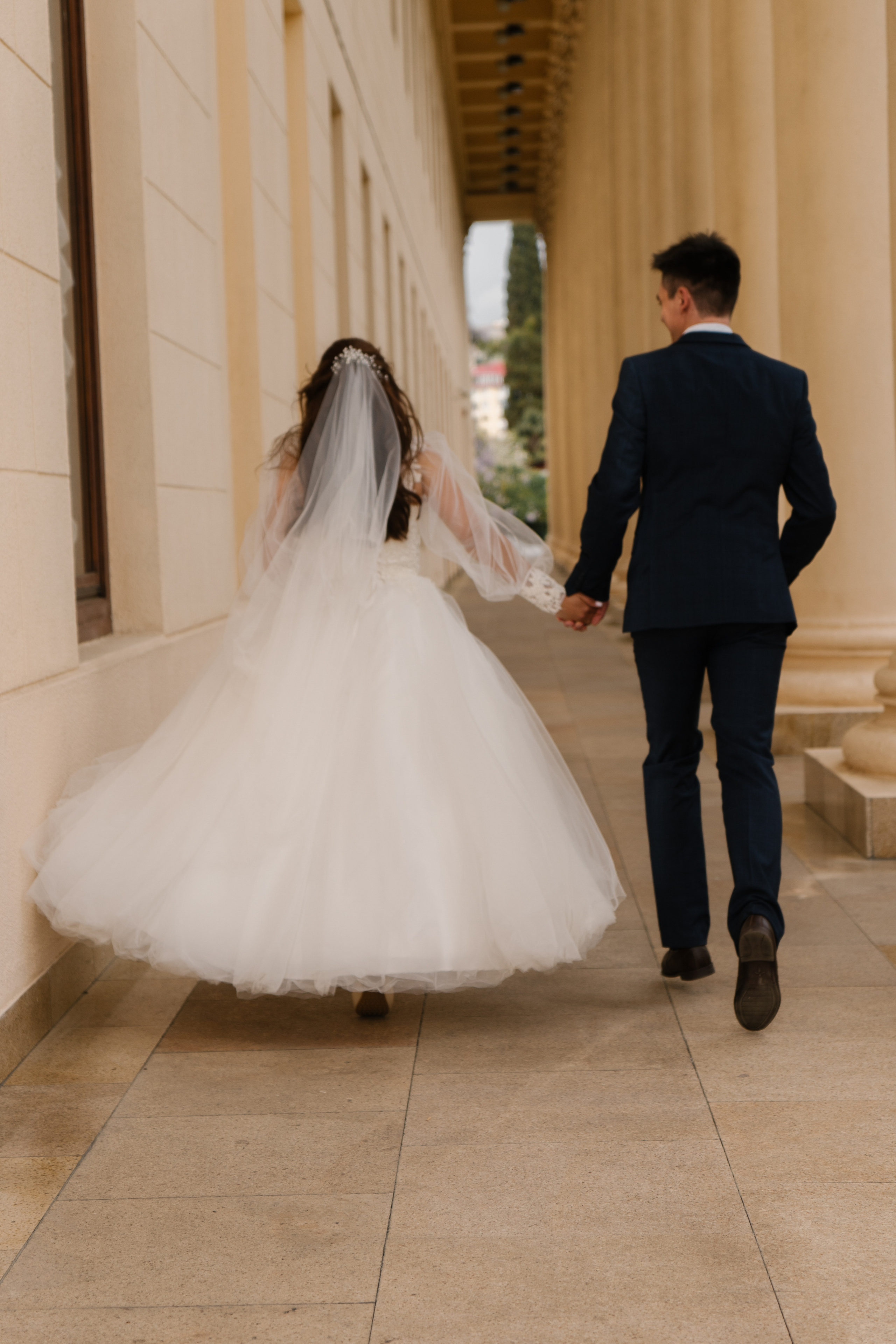 Свадебный день Тимура и Валерии в центре Сочи. Фотограф в Сочи Тиунова Маргарита и Тиунов Евгений