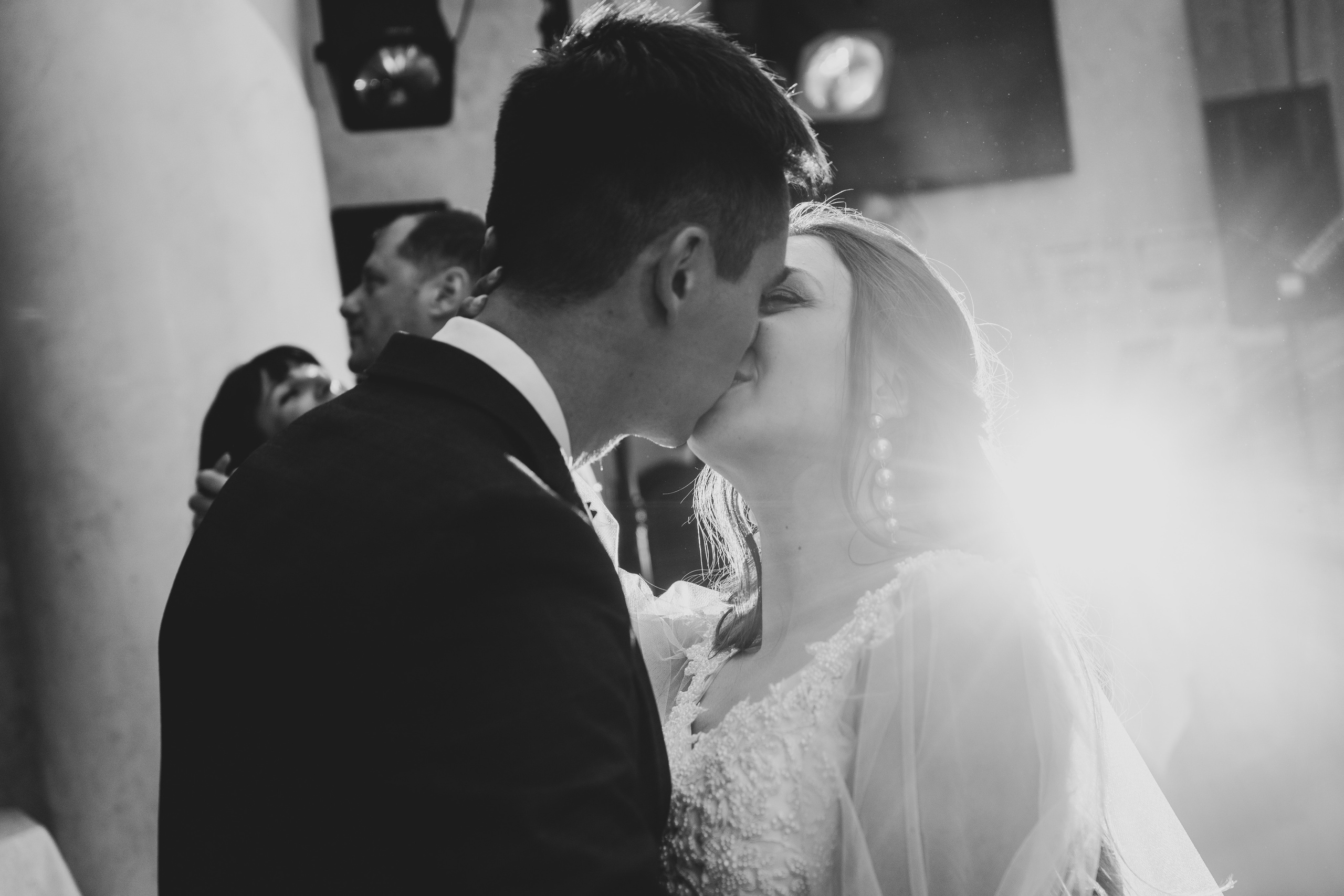 Свадебный день Тимура и Валерии в центре Сочи. Фотограф в Сочи Тиунова Маргарита и Тиунов Евгений