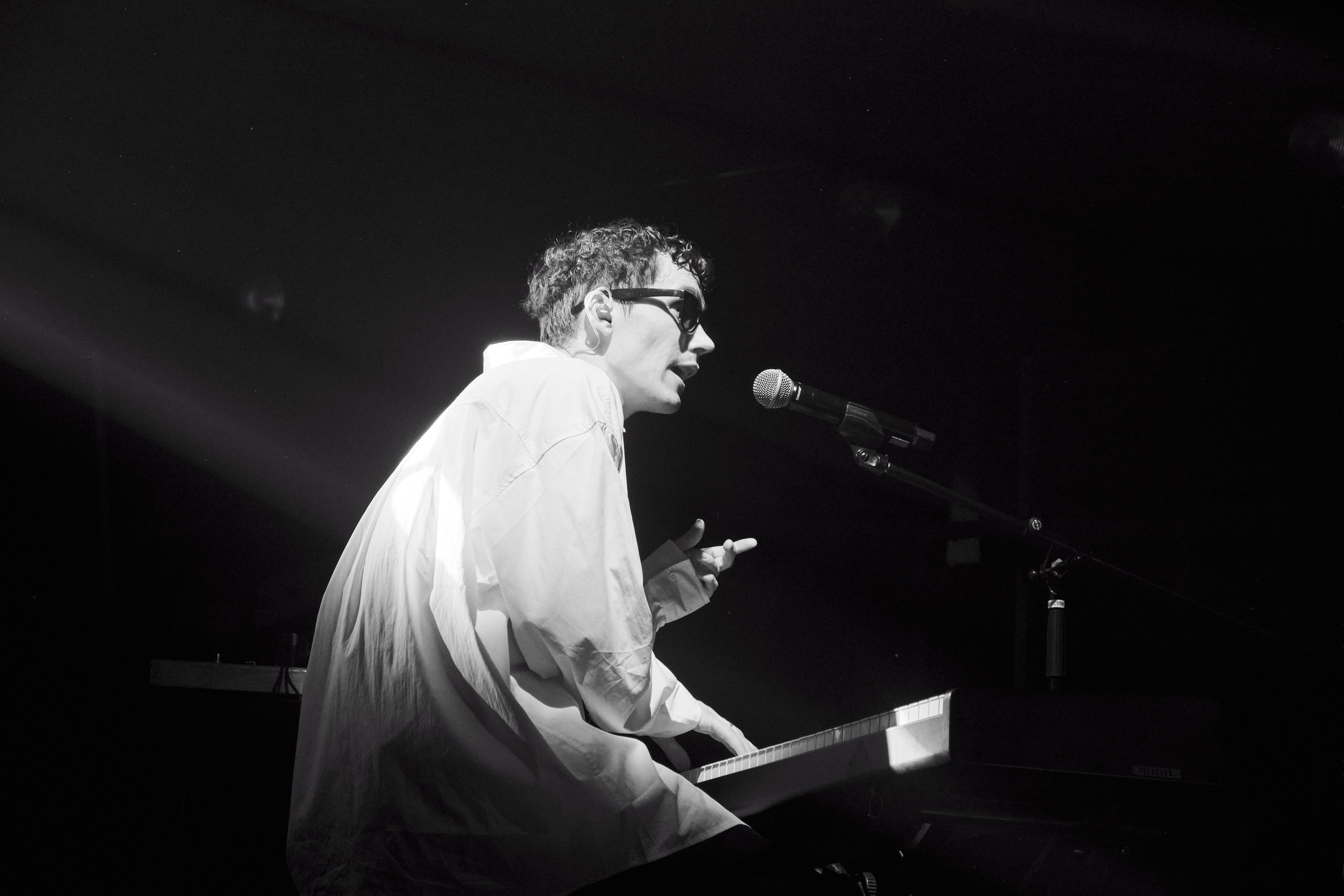 Антоха МС. Фотограф и оператор Сергей Окладников