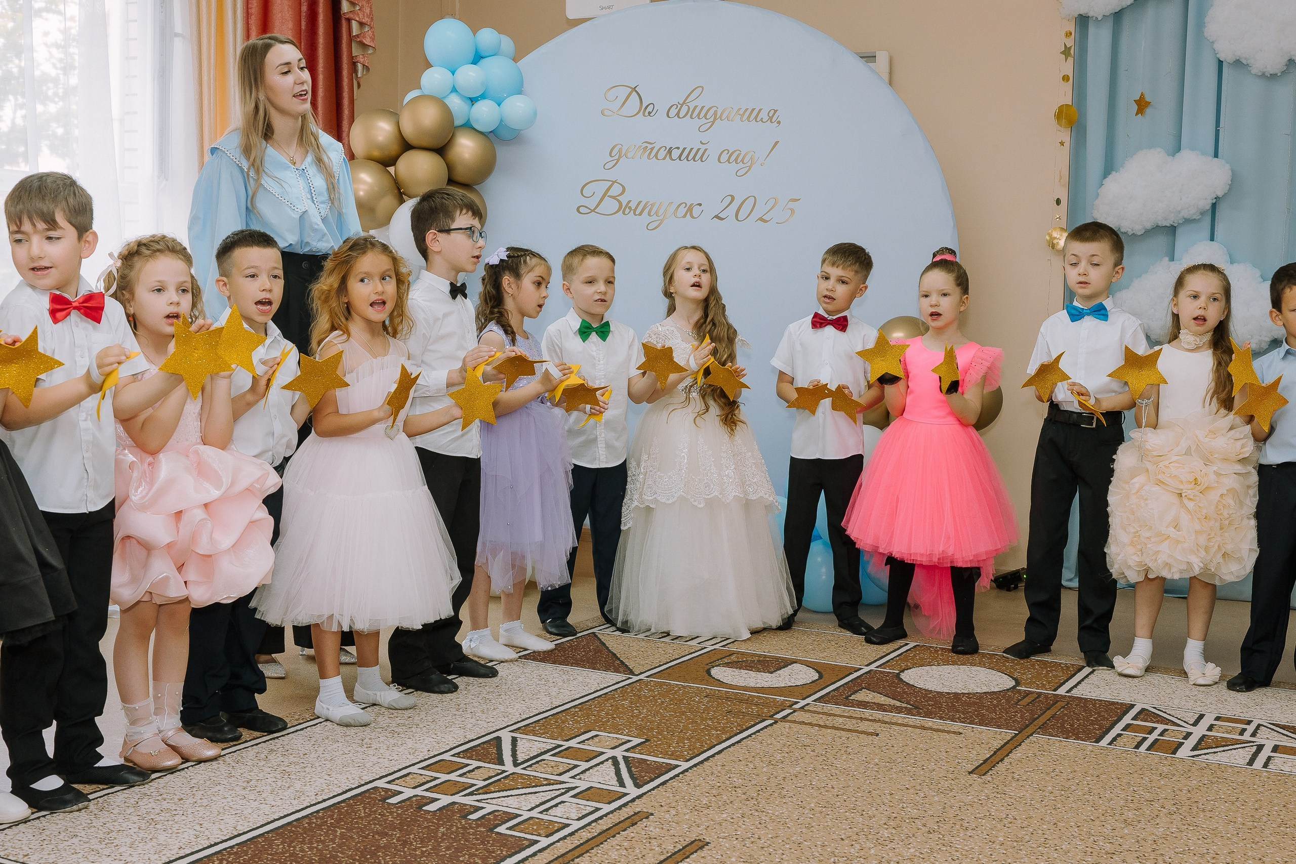 Выпускной в ДС -29. Выпускные альбомы Натальи Бутко: Новороссийск, Анапа, Геленджик