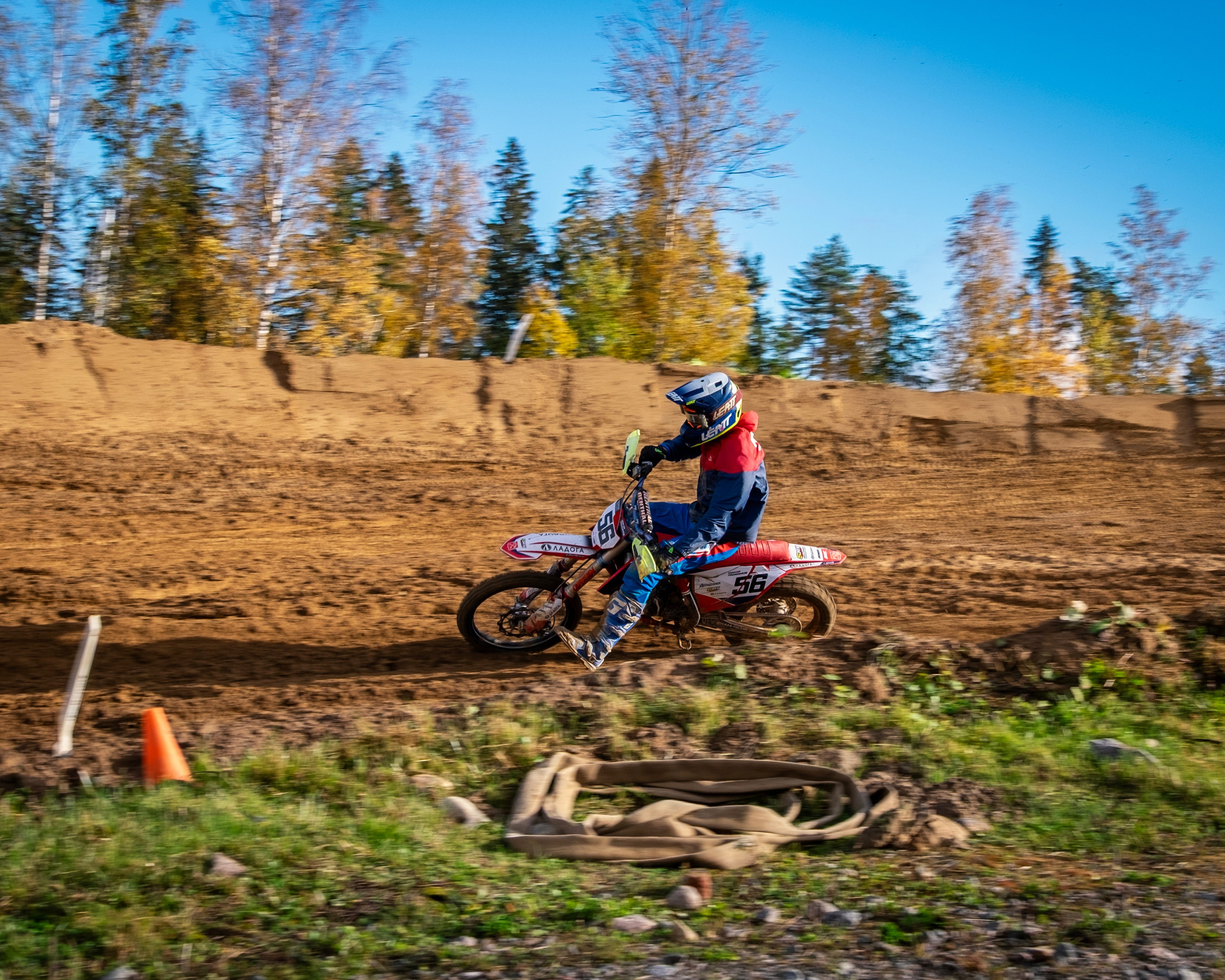Мотокросс (Игора Драйв). Автомобильные фотографии и рисунки в Санкт-Петербурги Пашков Дмитрий
