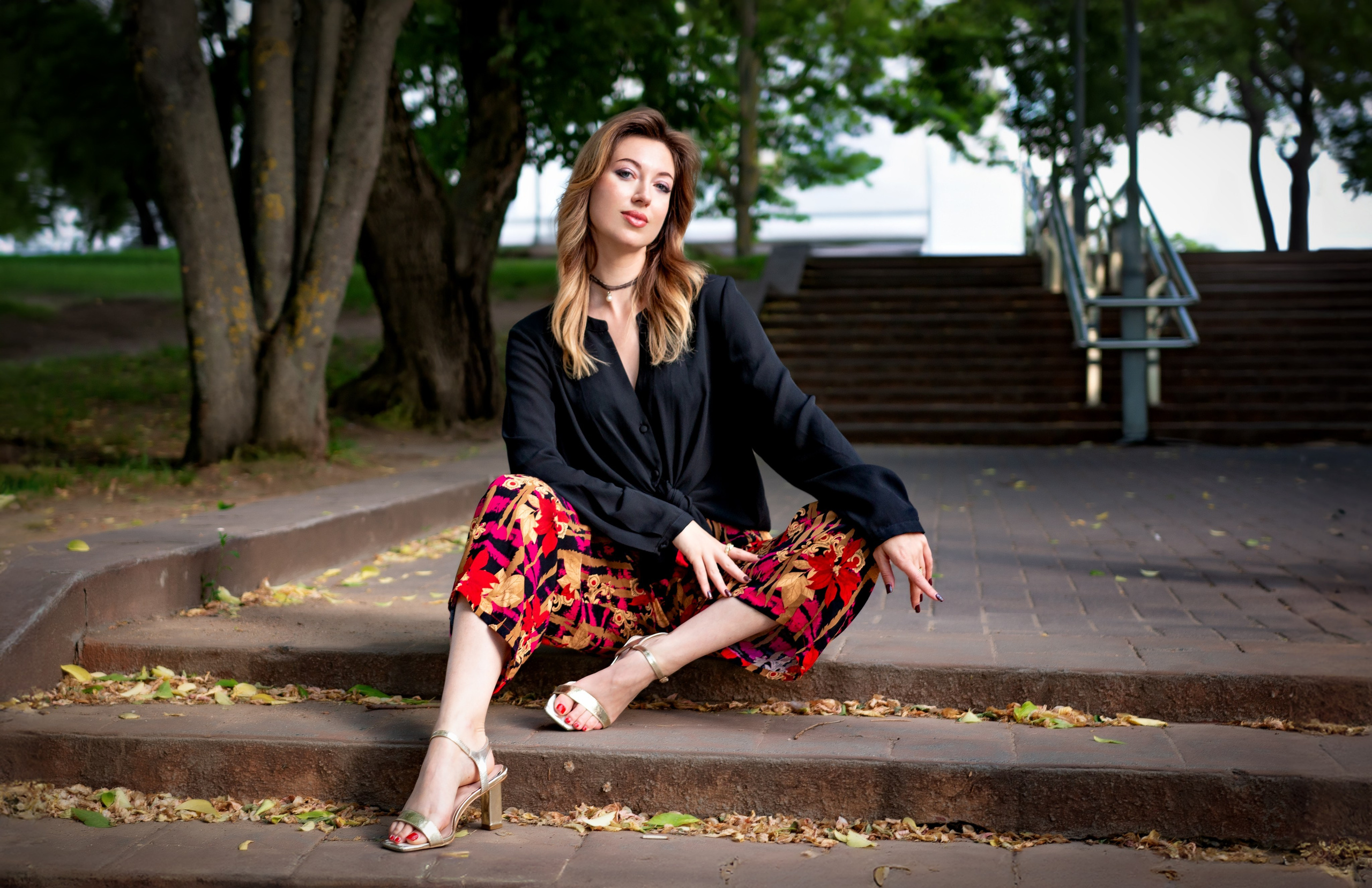 Прогулка с Эллиной: Мгновения в городе