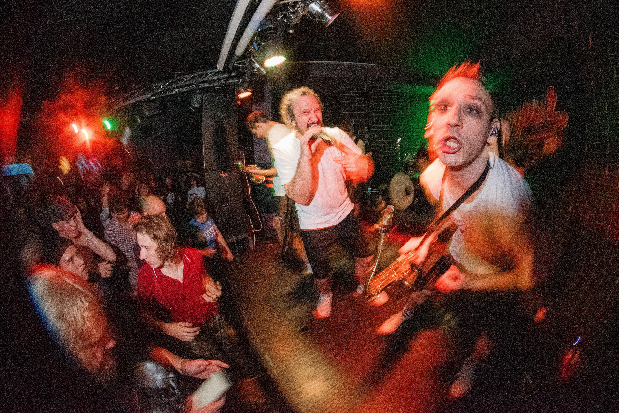 Концерт Distemper в клубе FeRRum. Волгоград. Фотограф в Волгограде и Волжском Александр Горбань