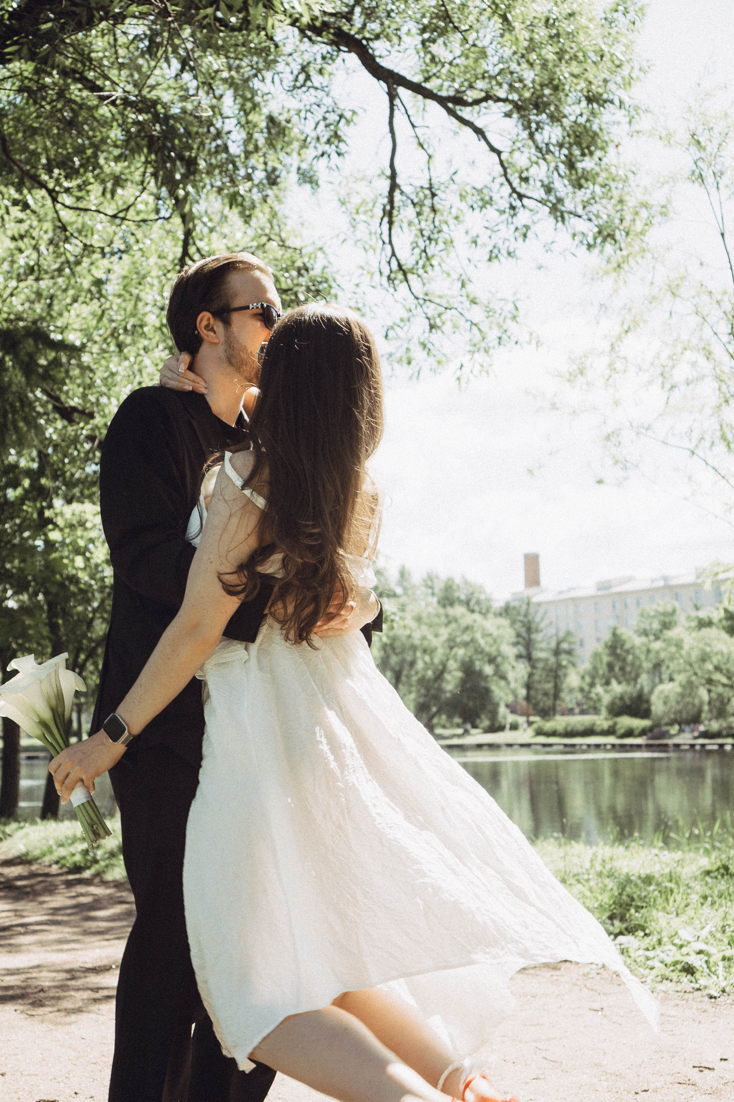 СВАДЕБНАЯ СЬЕМКА В ПАРКЕ ПОБЕДЫ И ПРОГУЛКА ПО МОСКОВСКОМУ ПРОСПЕКТУ. Профессиональный фотограф, Санкт-Петербург — Виктория Богомолова