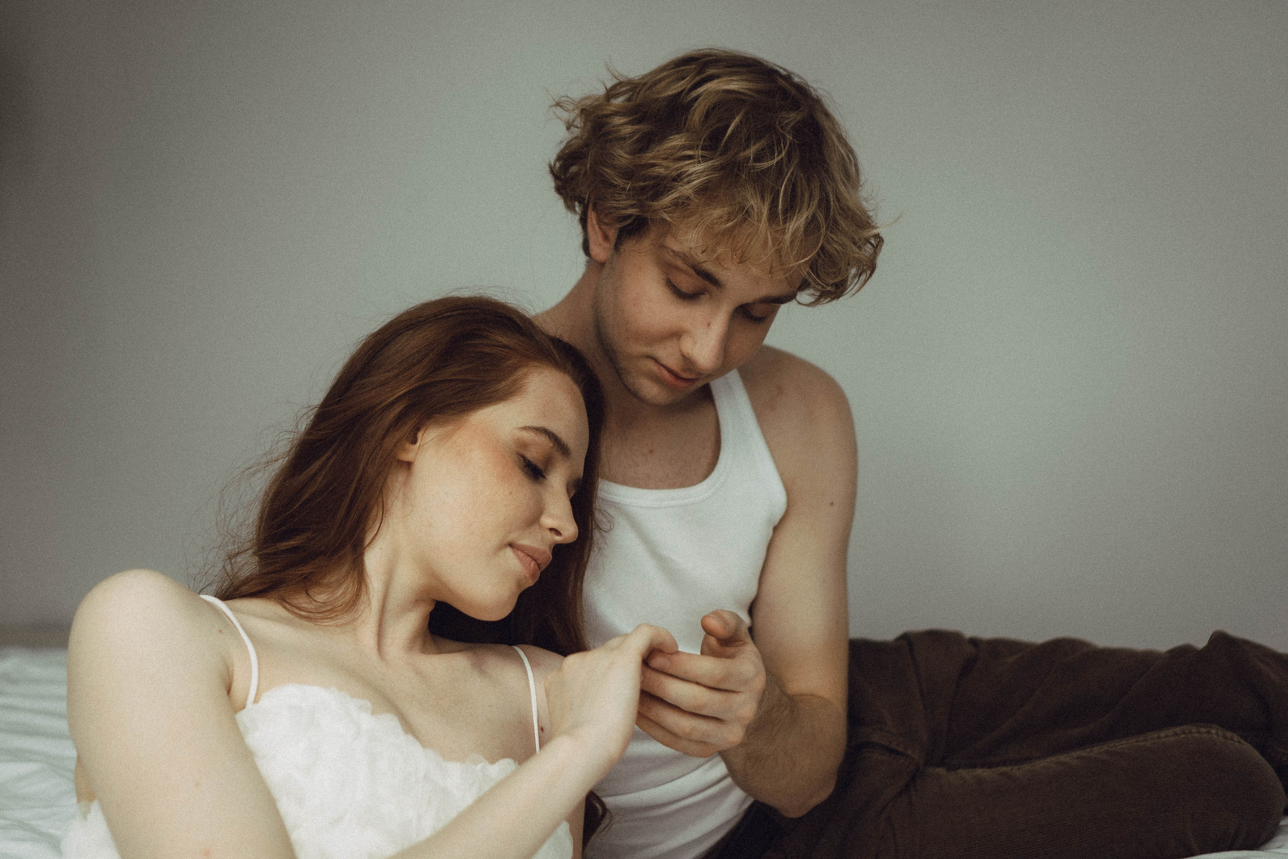 СВАДЕБНАЯ СЬЕМКА В ОТЕЛЕ. СБОРЫ ЖЕНИХА И НЕВЕСТЫ И ТАКЖЕ ТОР И ПОДГОТОВКА К ПРОГУЛКЕ. Профессиональный фотограф, Санкт-Петербург — Виктория Богомолова