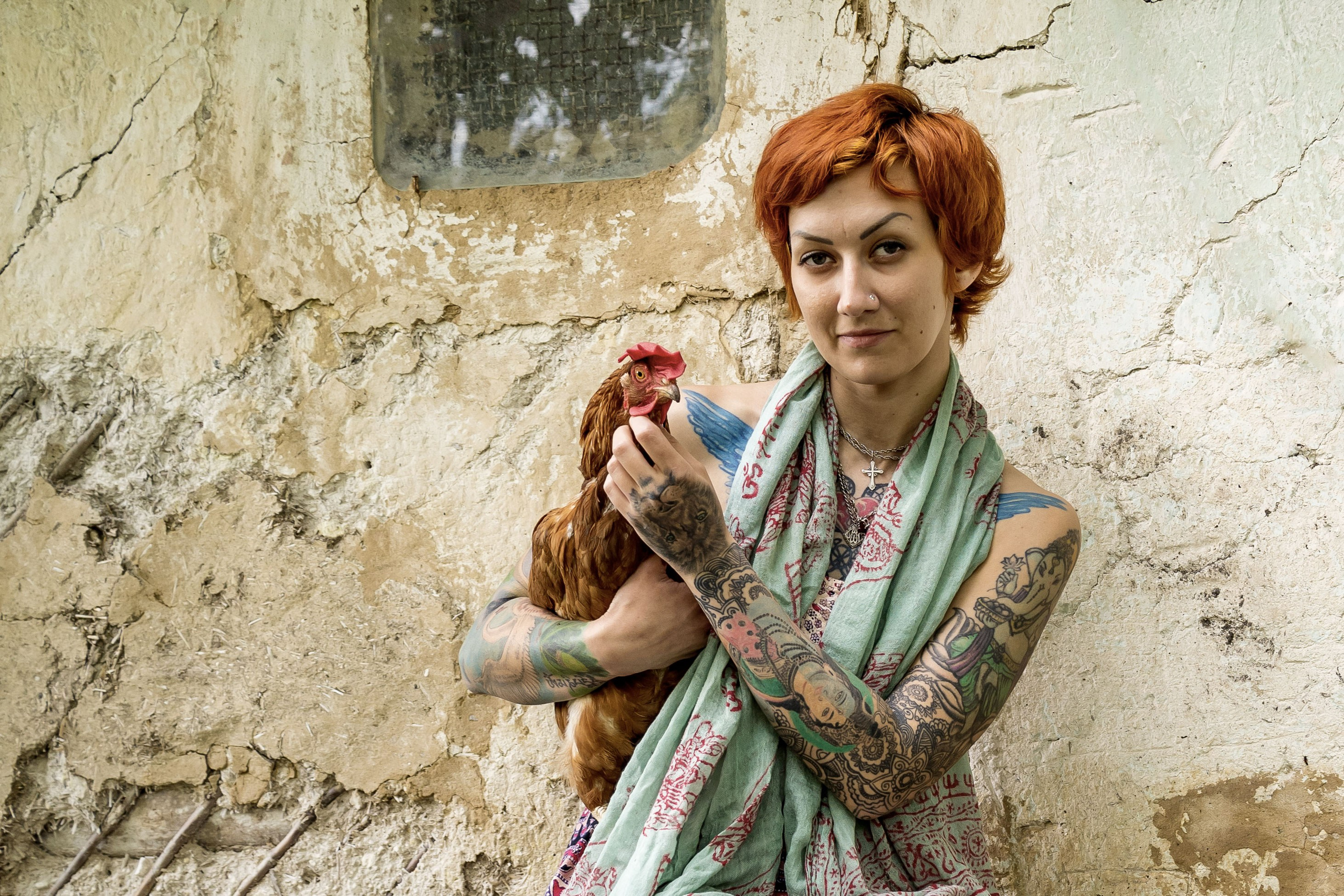 Девушка с козлятами. Bazarkom-photo.ru Фотограф Виктор Оськин в Старом Осколе