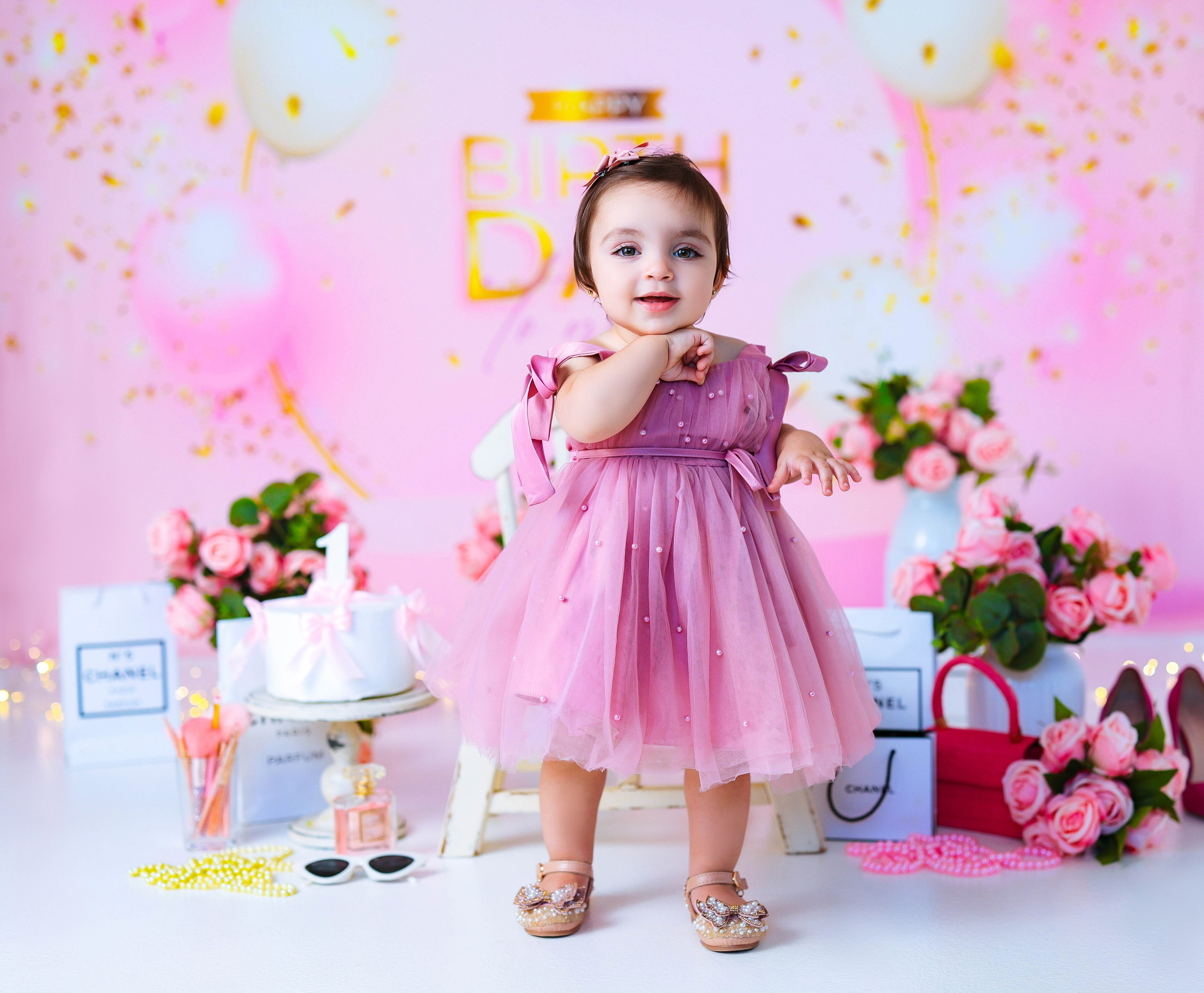 Малышки Антураж